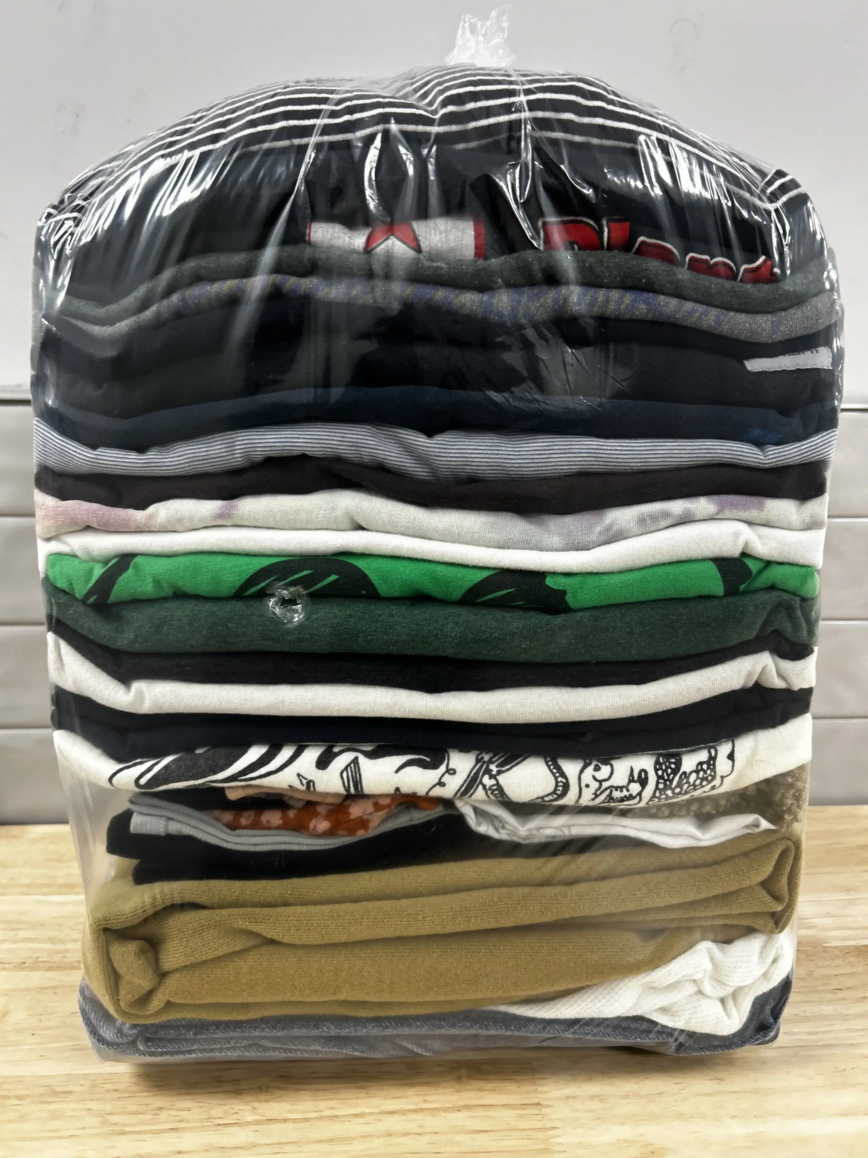 Central Wash Laundromat thumbnail 4