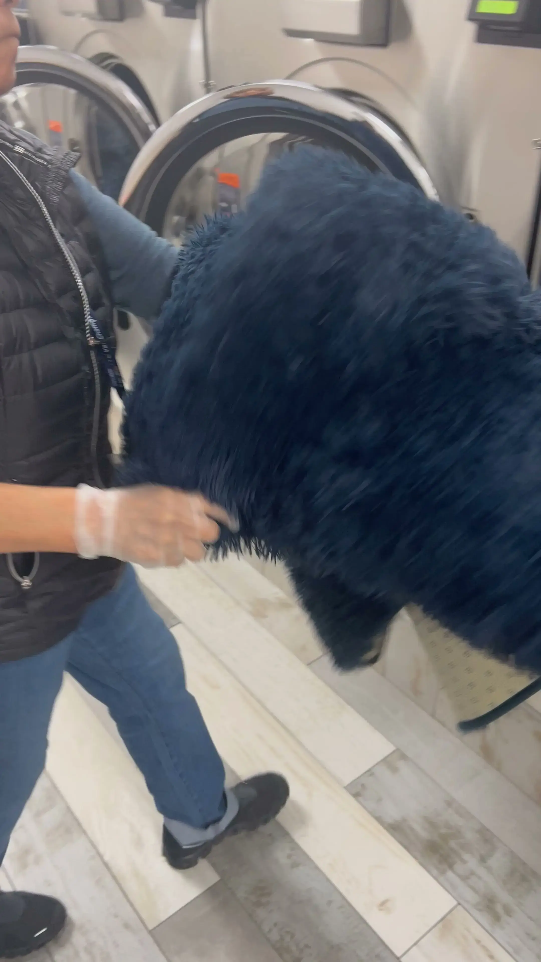 Central Wash Laundromat thumbnail 12