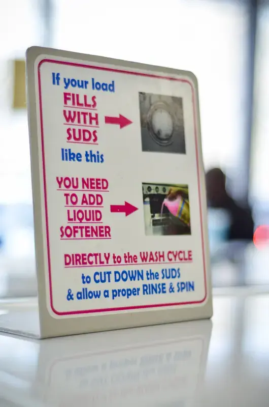 Centre Street Superwash Laundromat - Image 6