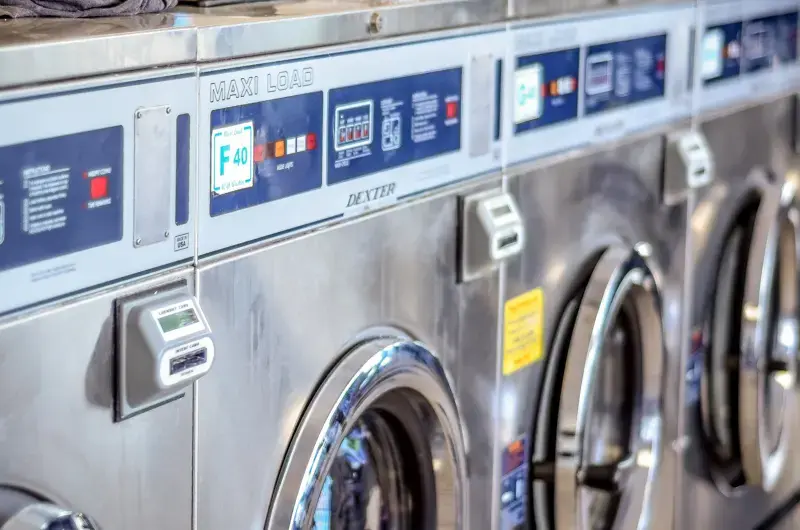 Centre Street Superwash Laundromat thumbnail 8