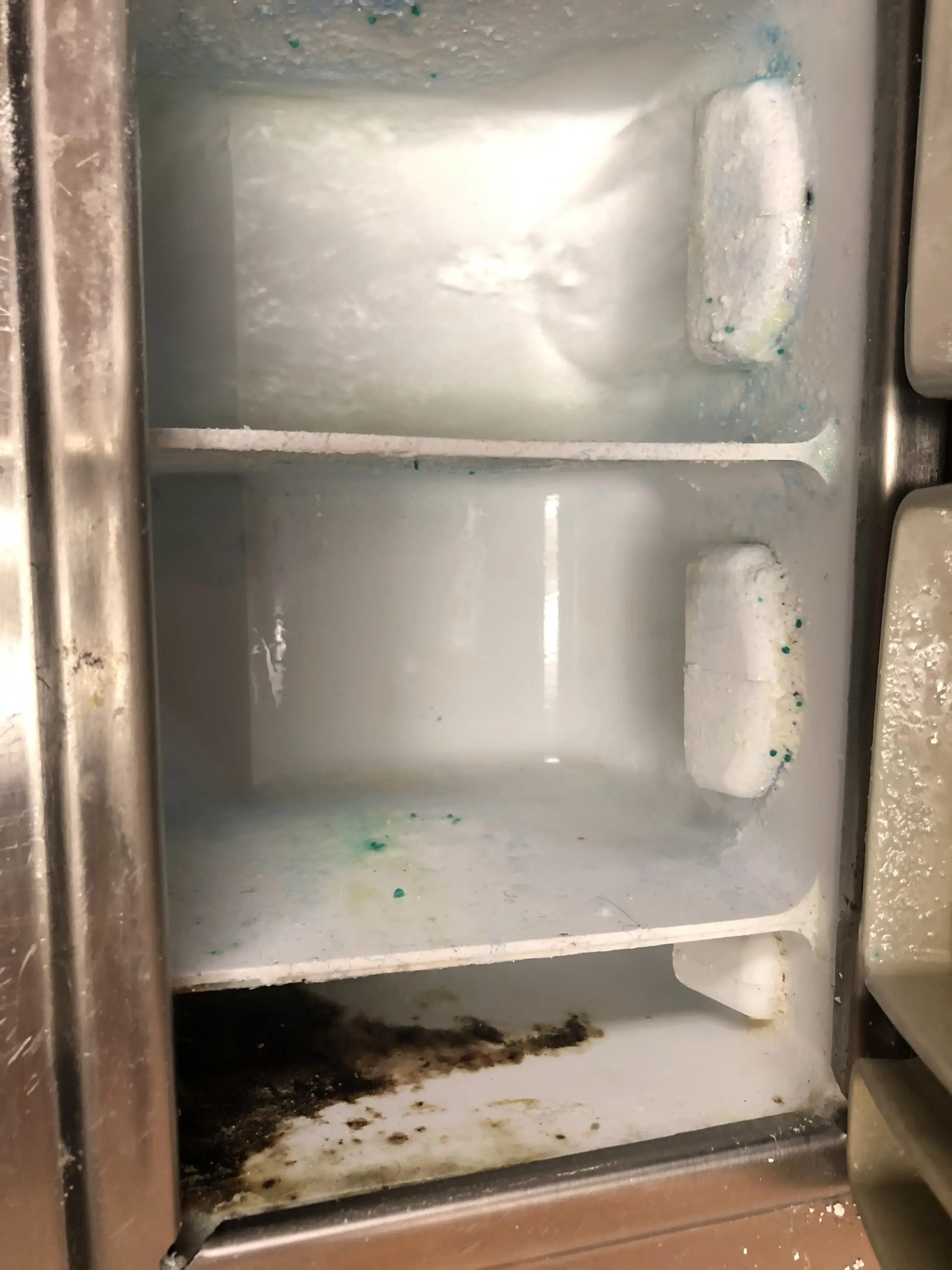 Centreville Laundromat thumbnail 14