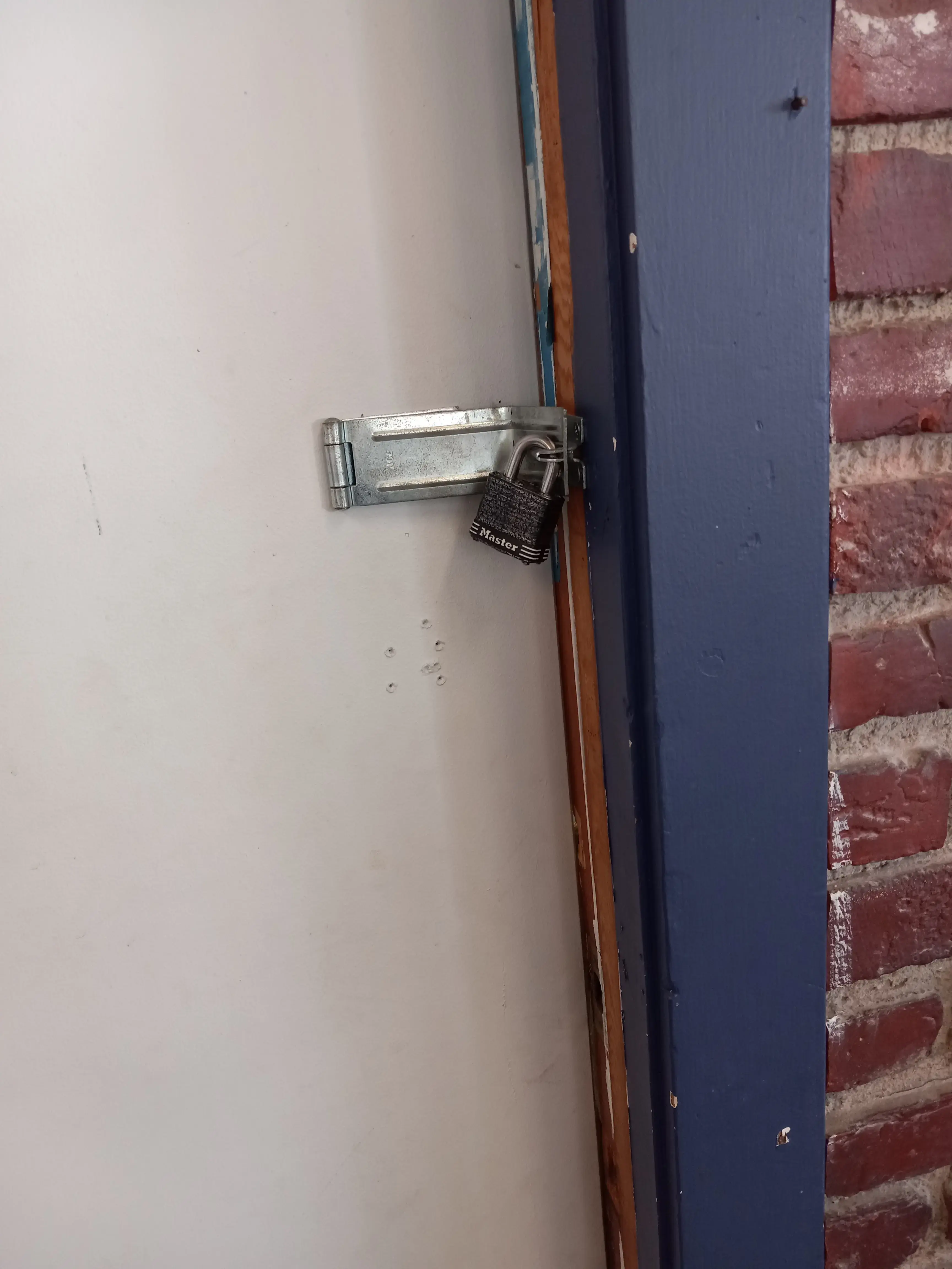 Century Coin Laundry thumbnail 6