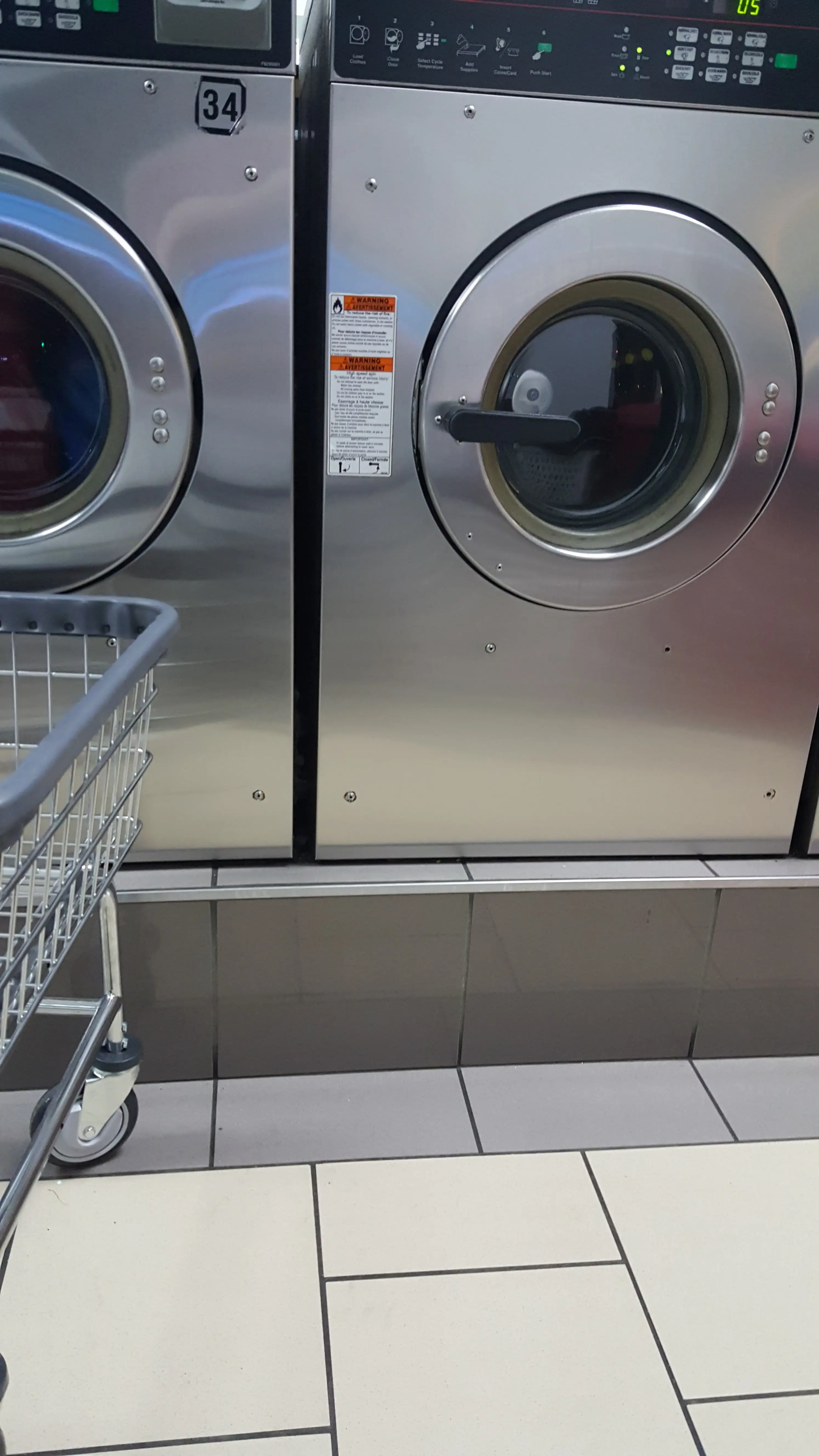 Cerna's Laundromat thumbnail 4