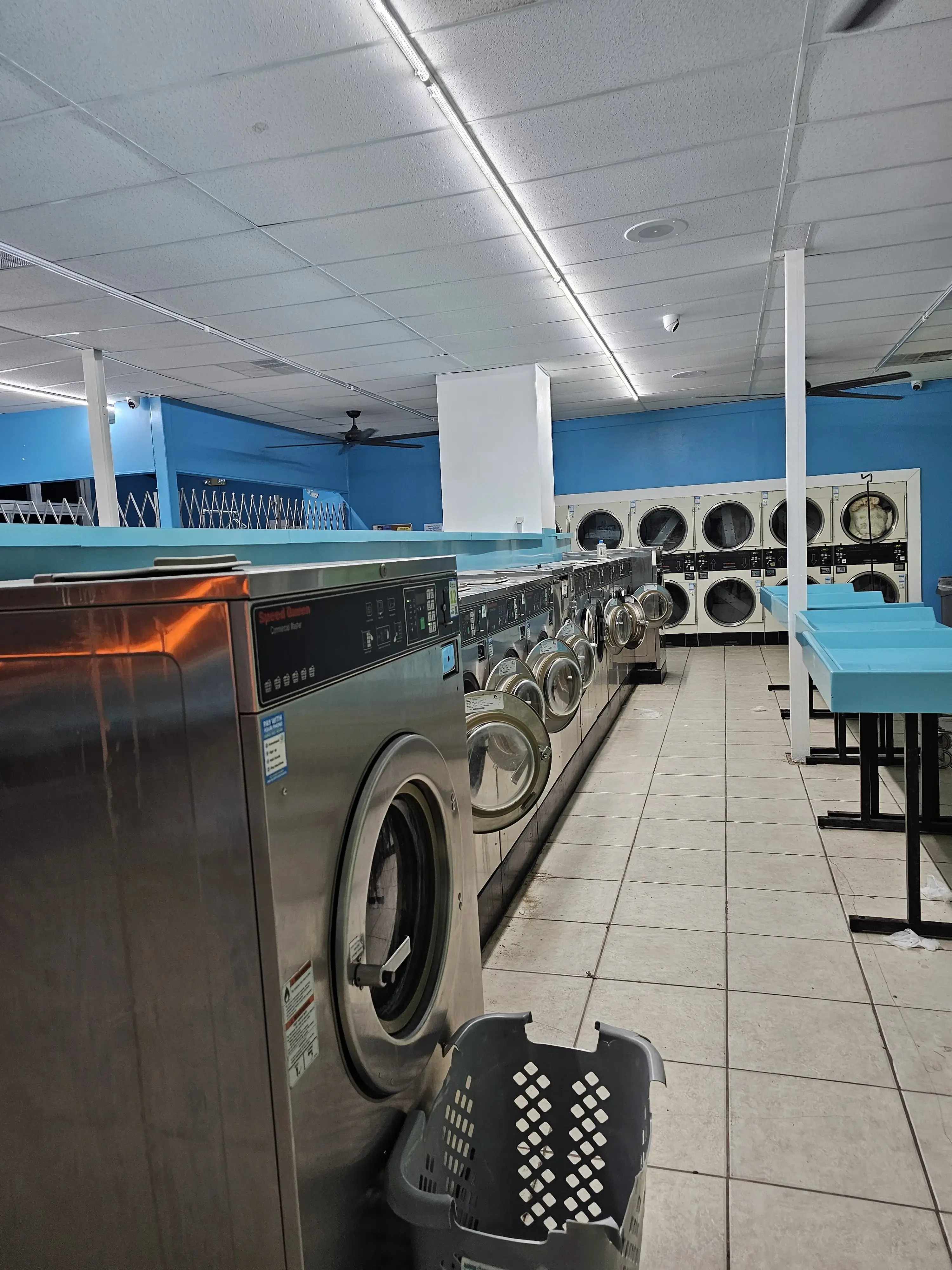 Cervantes Street Laundry - Image 18