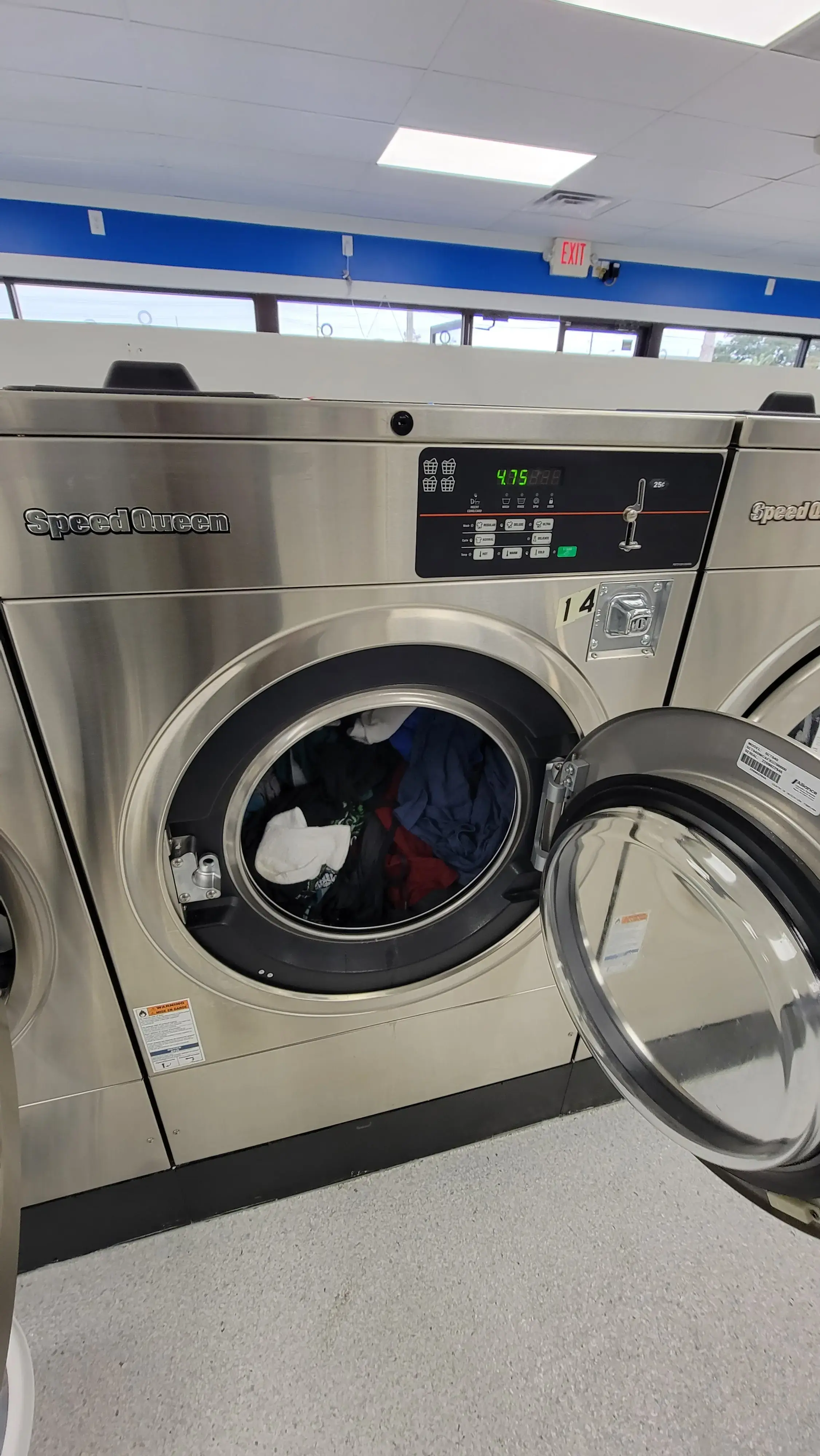 Chalmette Coin Laundry thumbnail 20