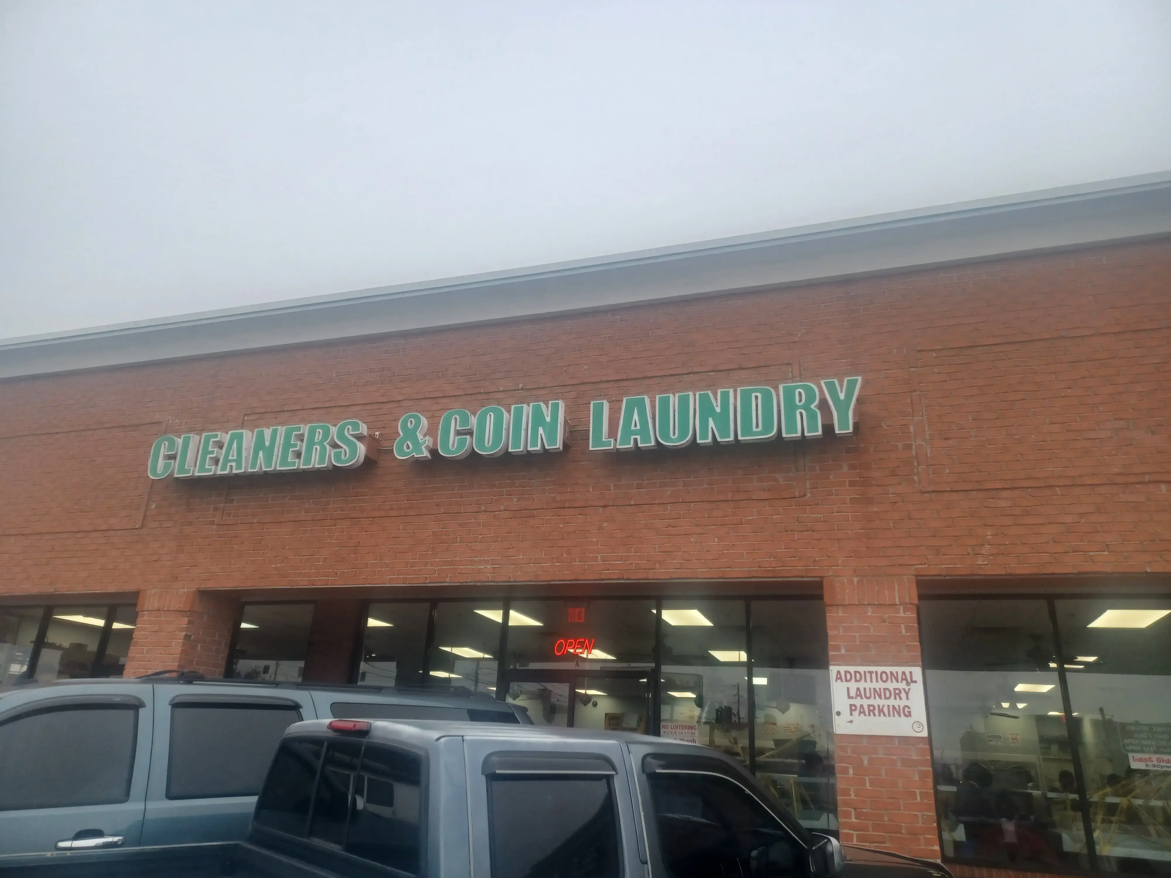 Chamblee Cleaners & Coin Laundry thumbnail 2