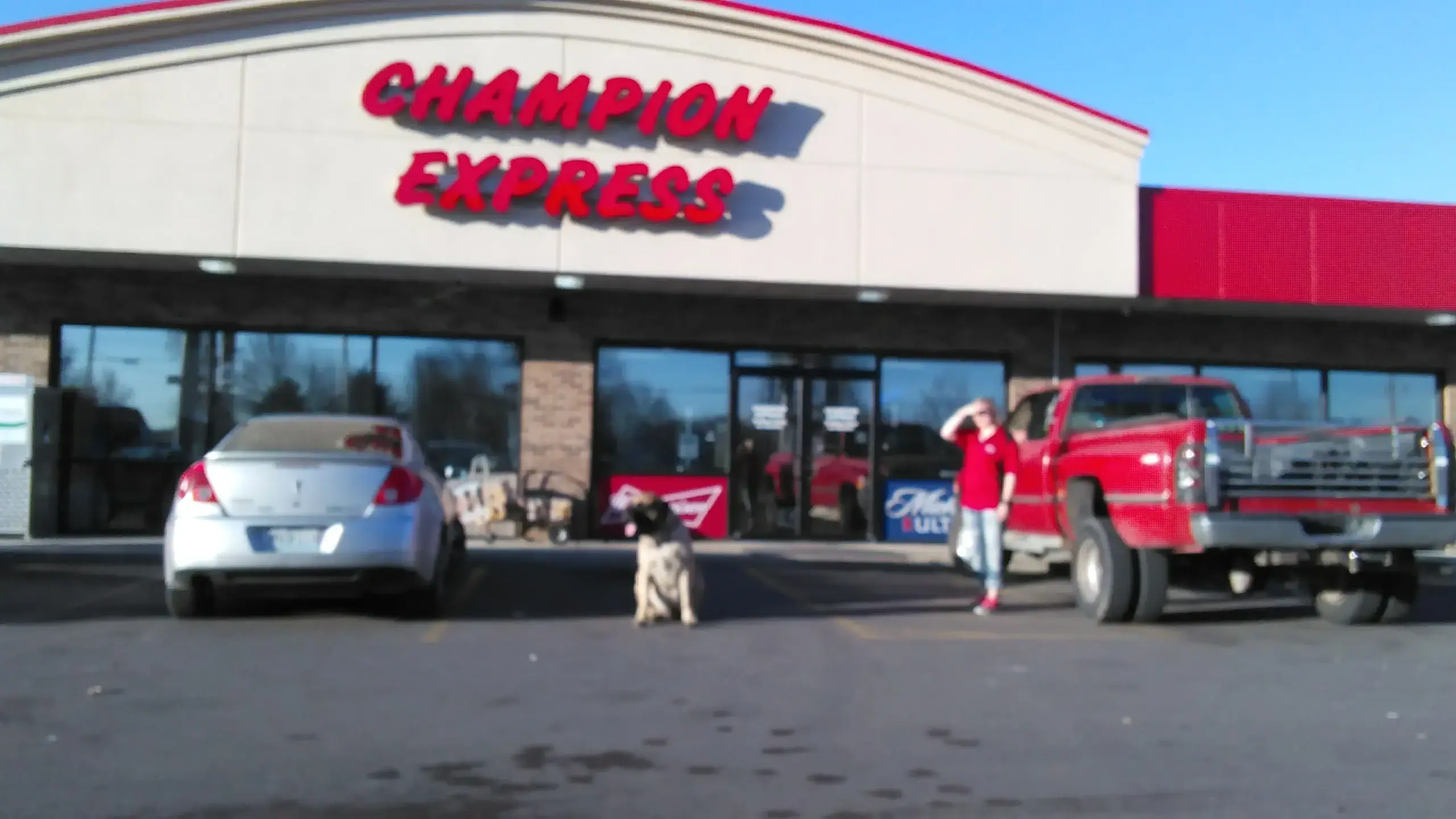 Champion Express Market & Laundromat - Image 2