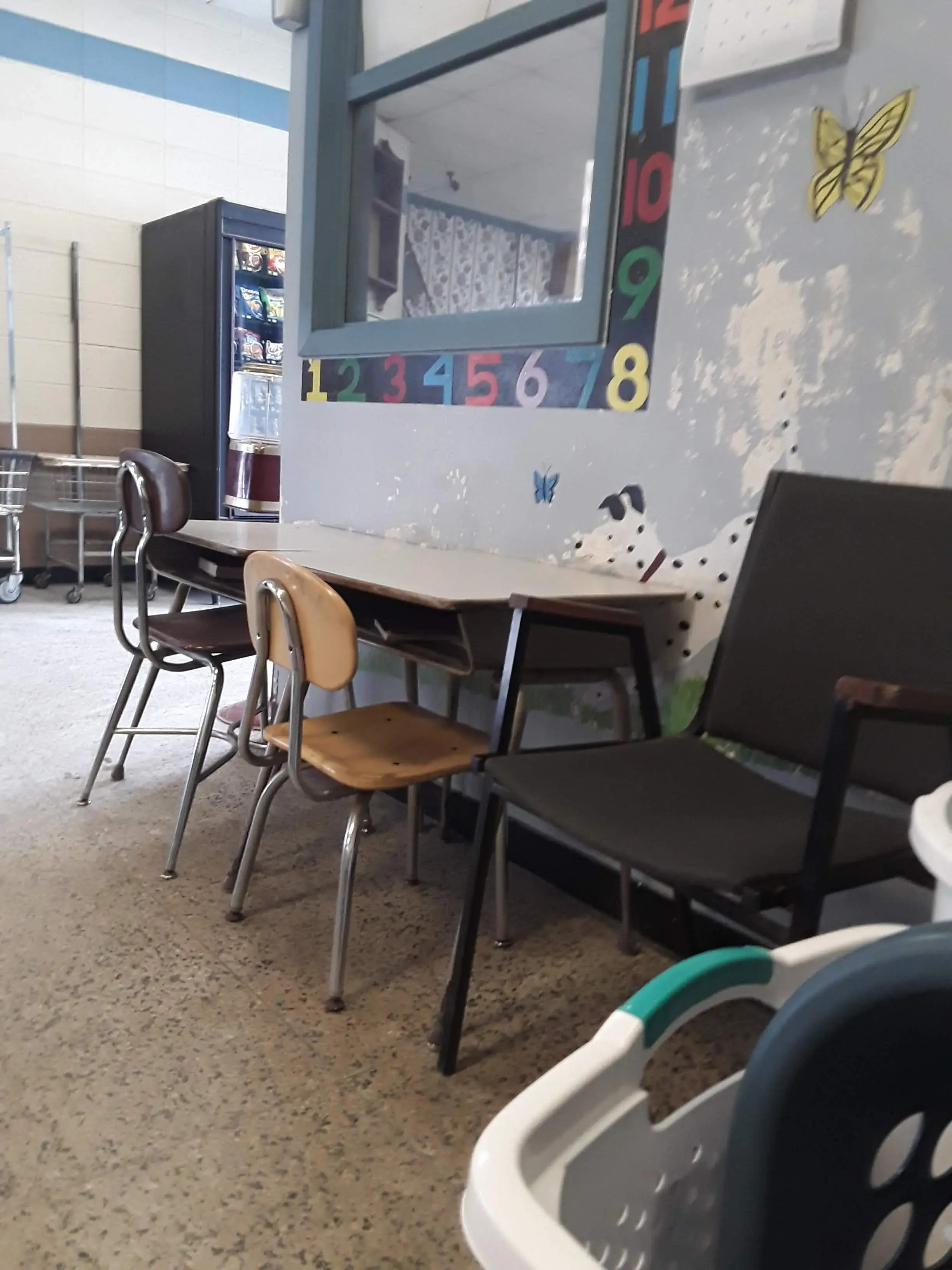 Champlin's Best Laundromat thumbnail 6