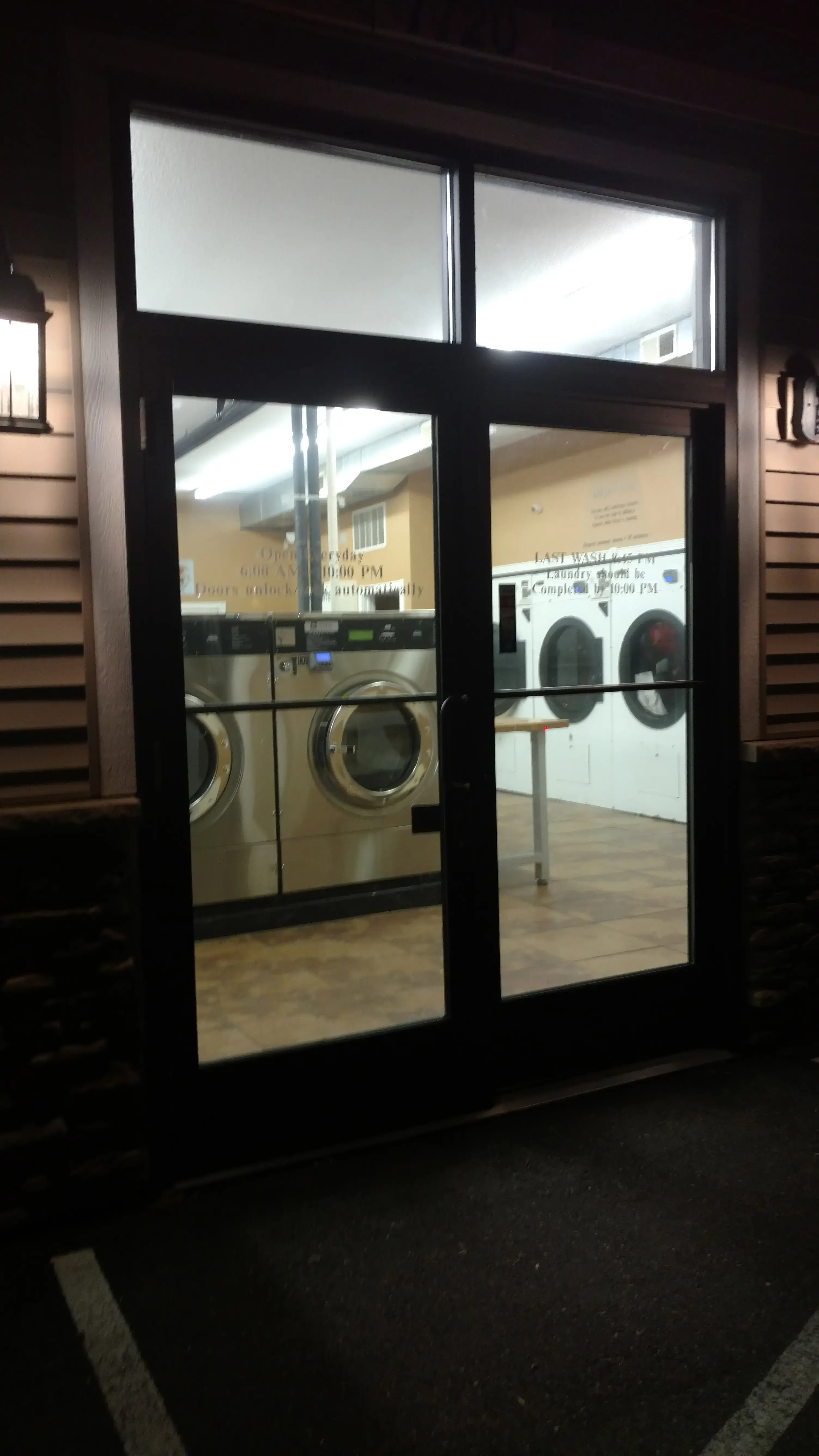 Chan Prairie Laundry Center thumbnail 9