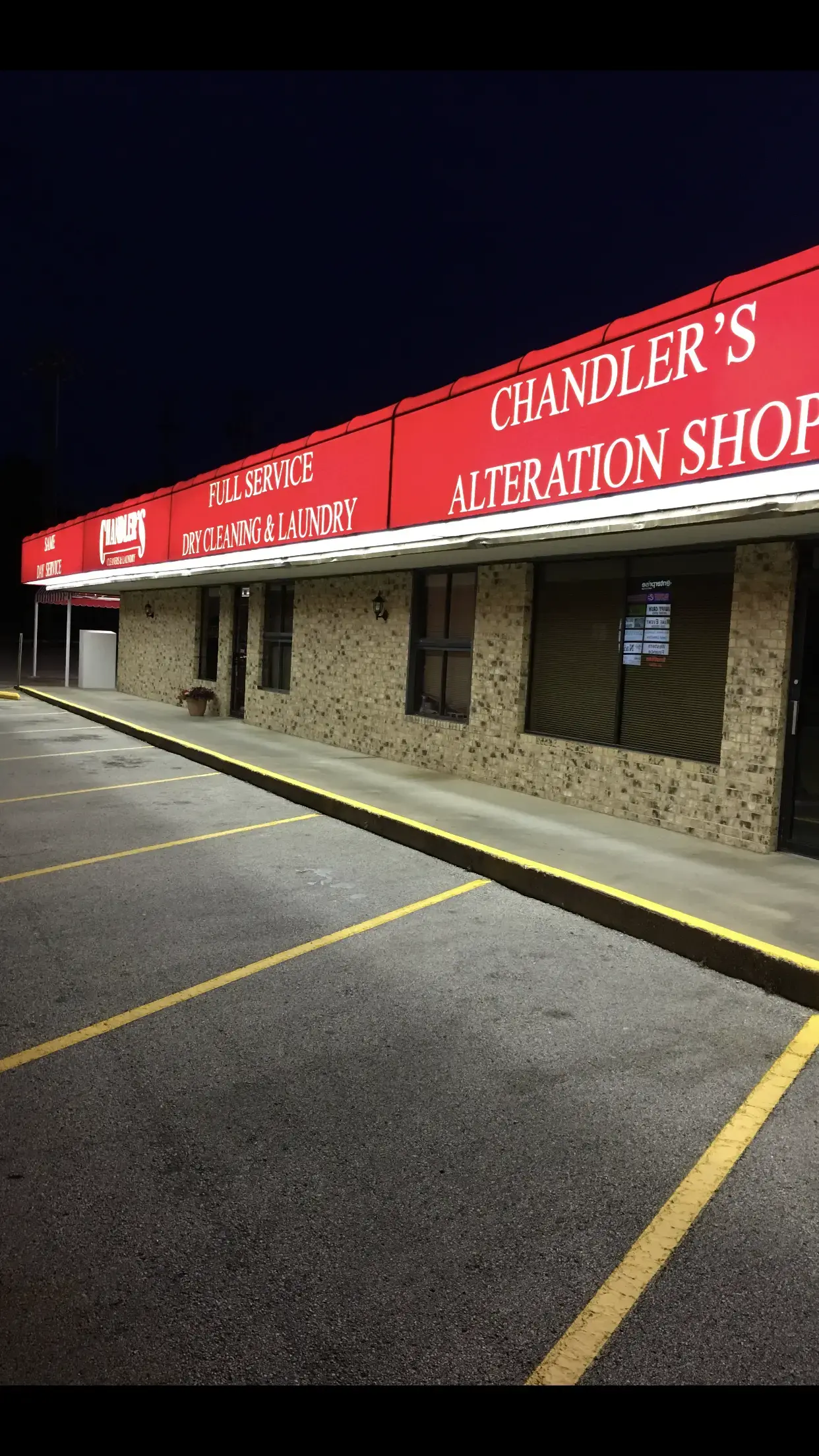 Chandler's Cleaners & Laundry location