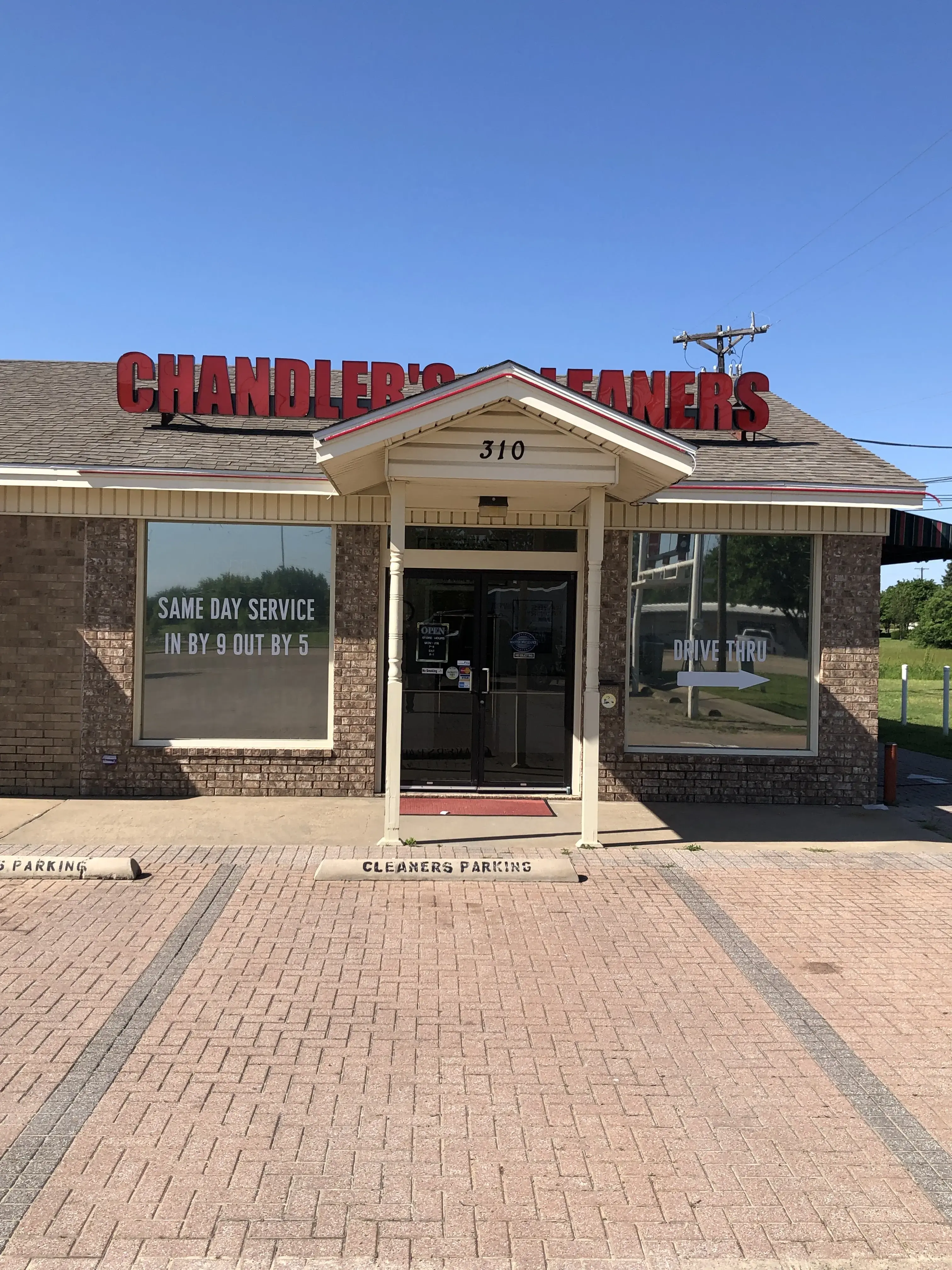 Chandler's Cleaners & Laundry - Image 5