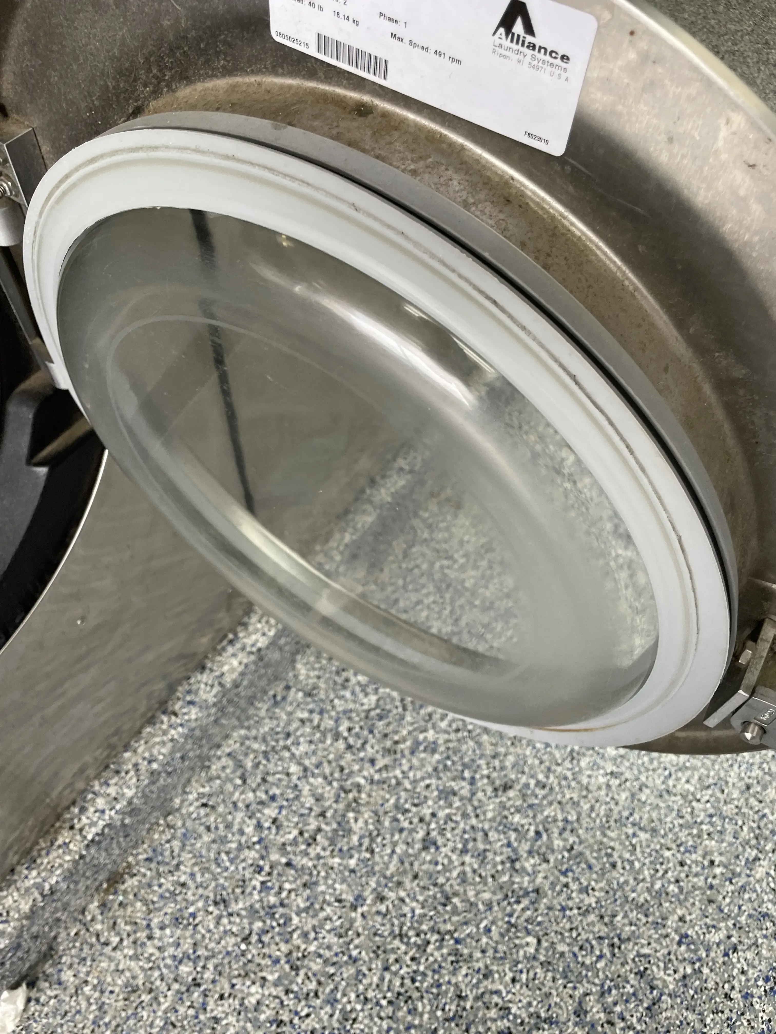 Chapel Hill Laundry thumbnail 2