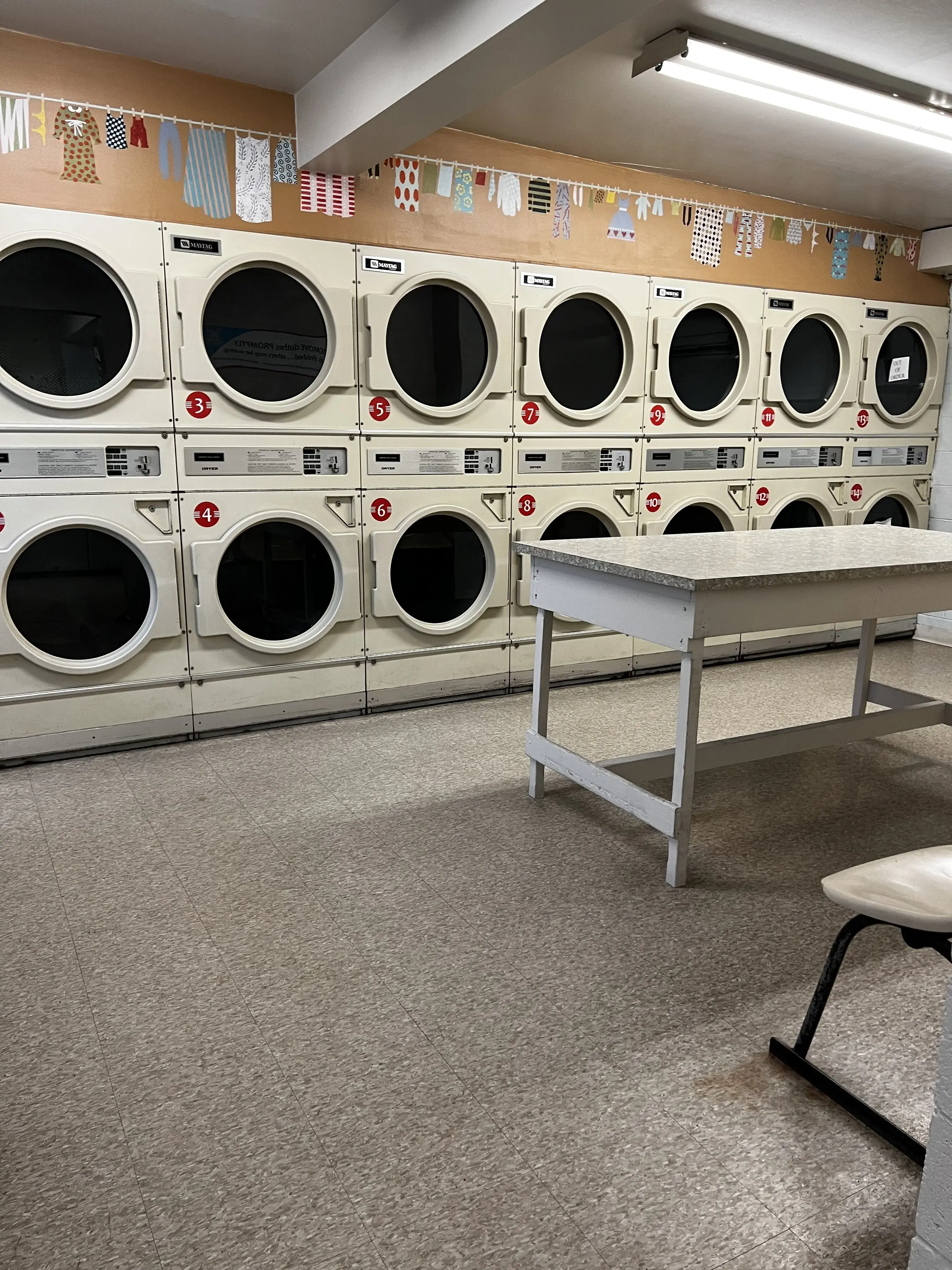 Charles' Laundry location