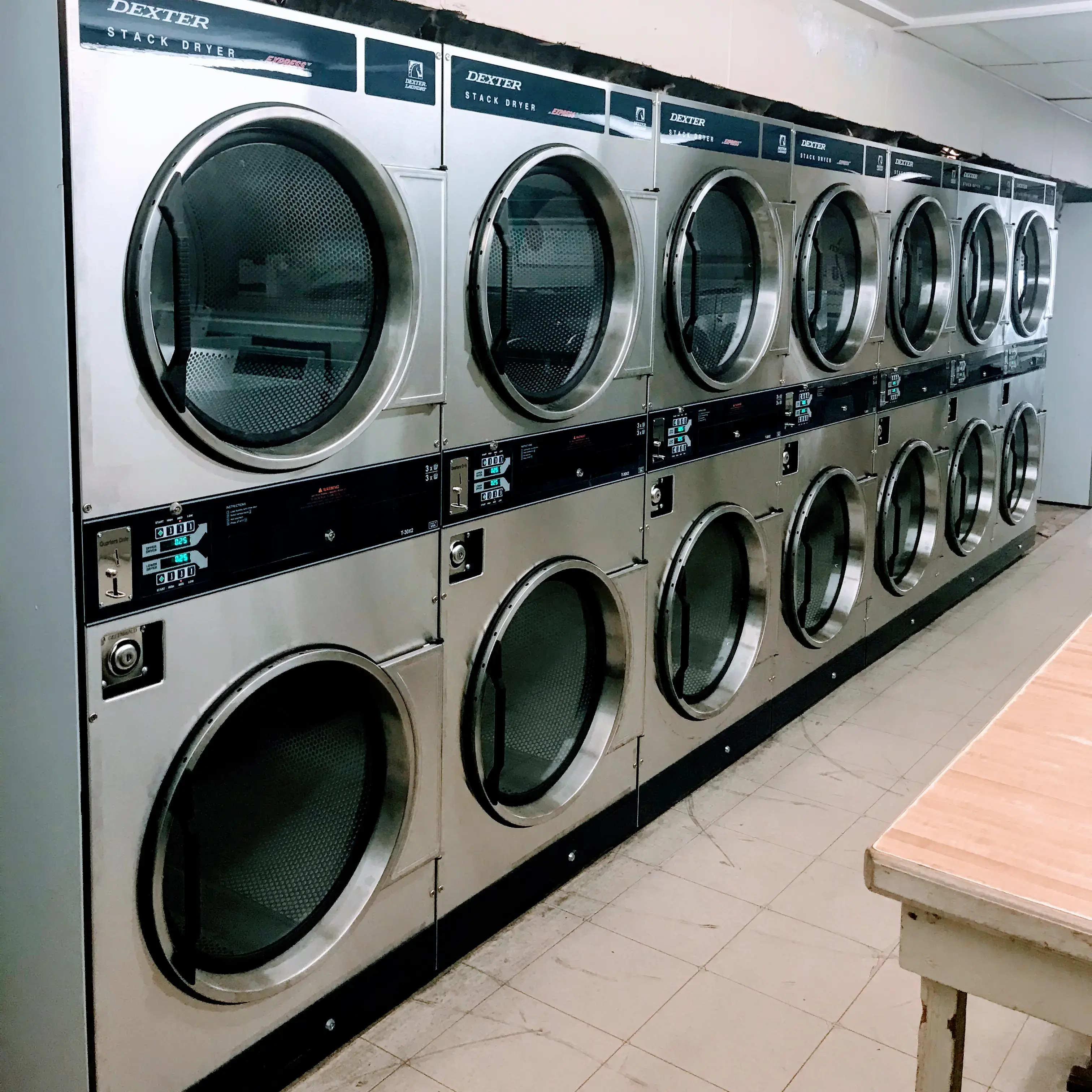Charles' Laundry thumbnail 2