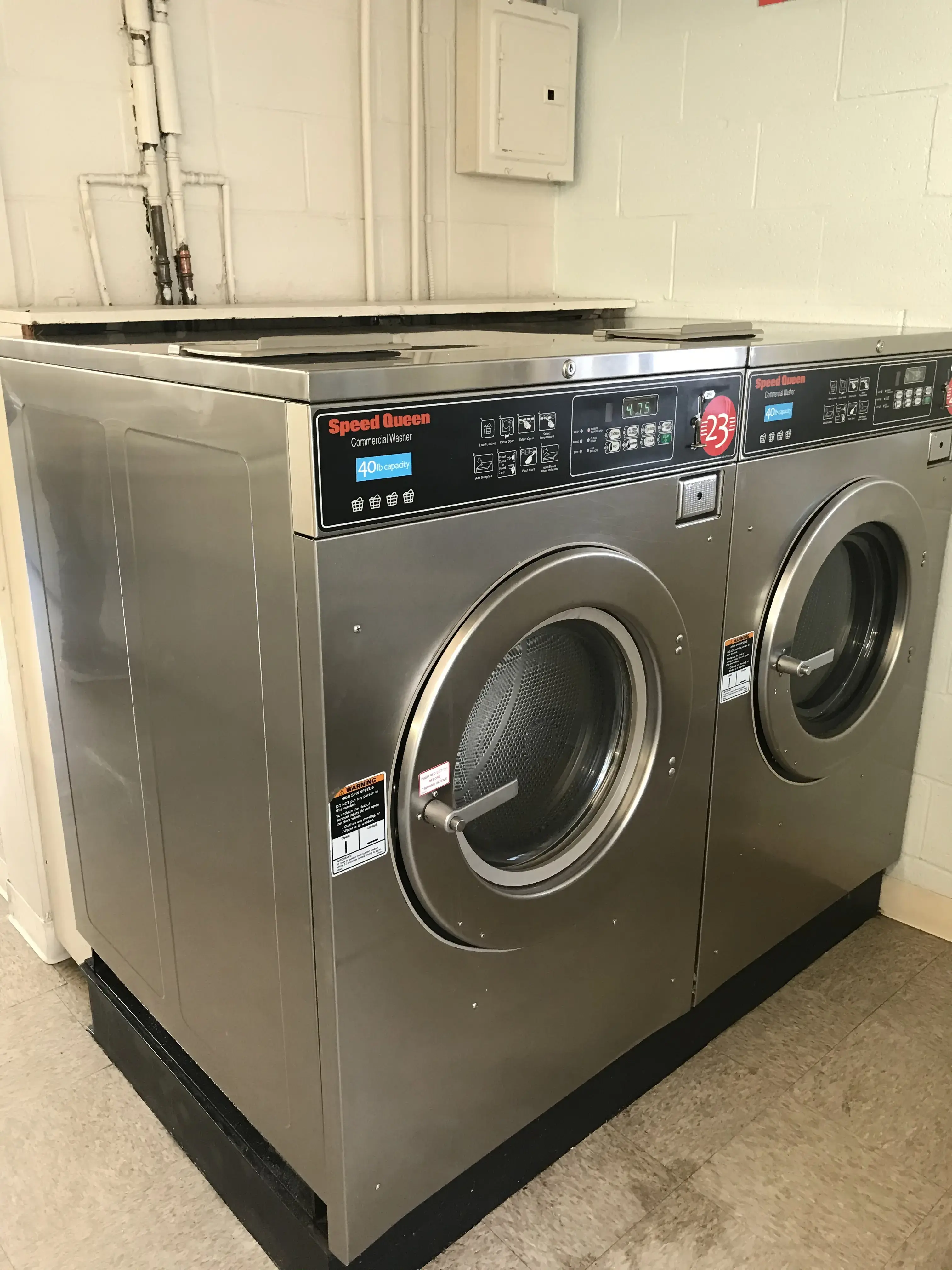 Charles' Laundry thumbnail 12