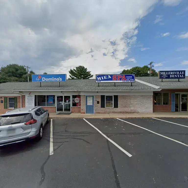 Charles' Laundry - Image 7