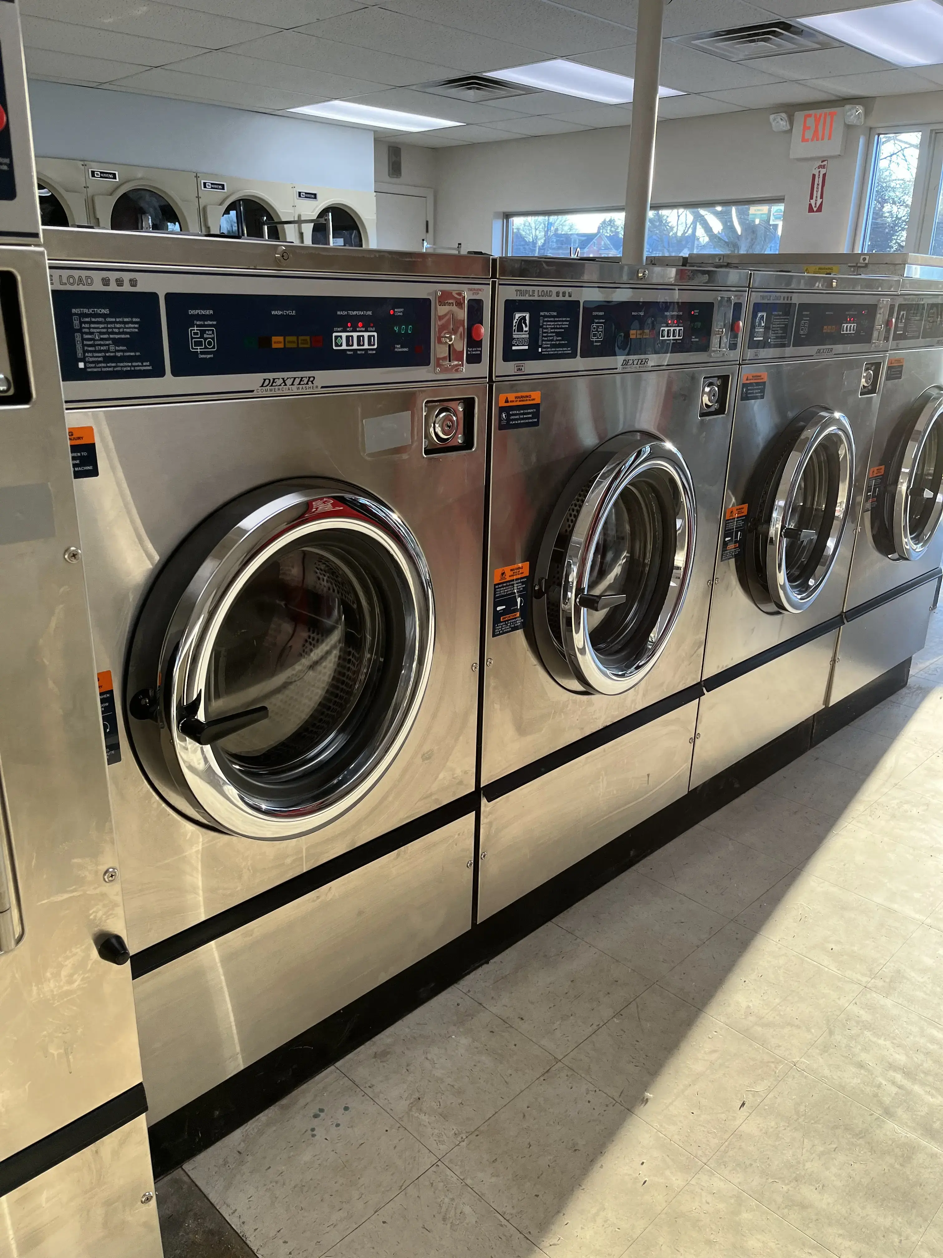 Charles' Laundry - Image 1