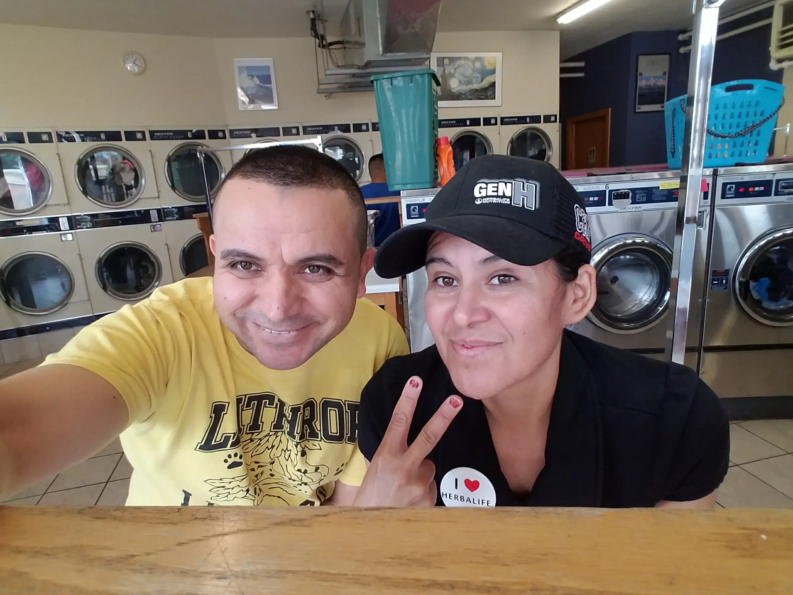 Charles Street Laundromat - Image 17