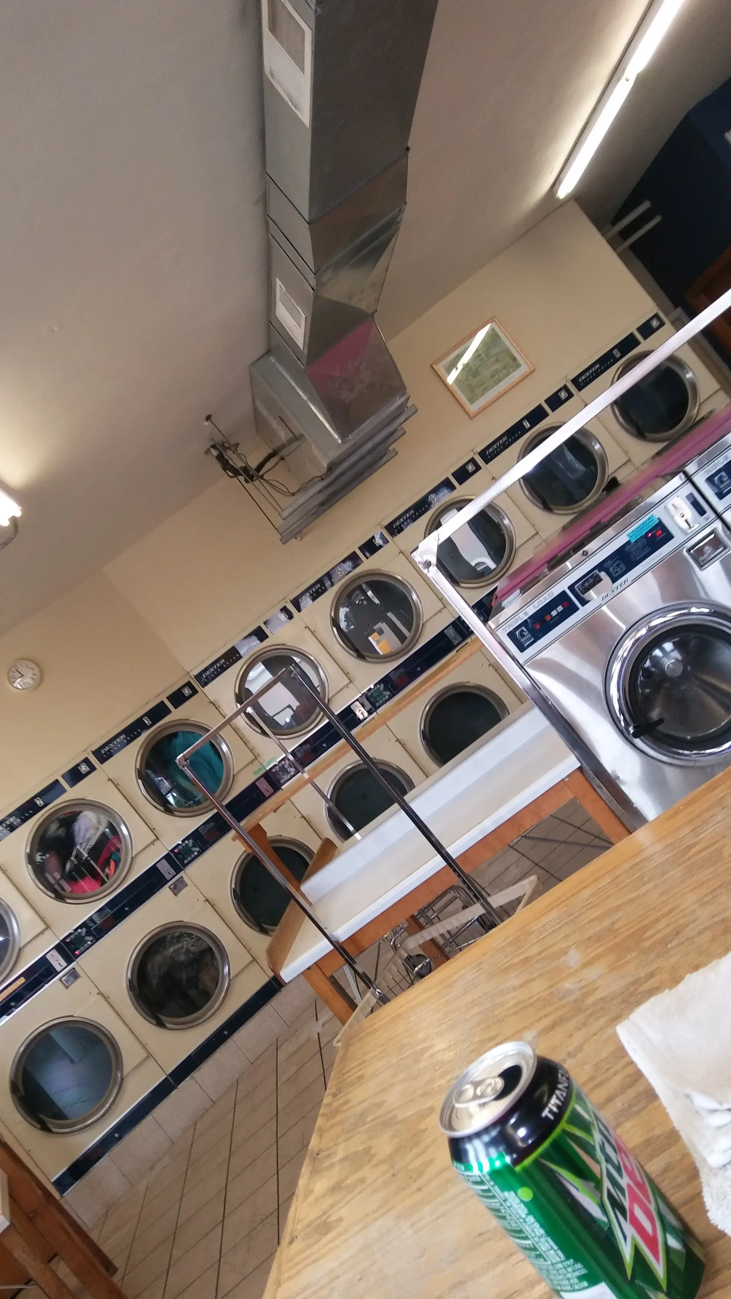 Charles Street Laundromat thumbnail 8