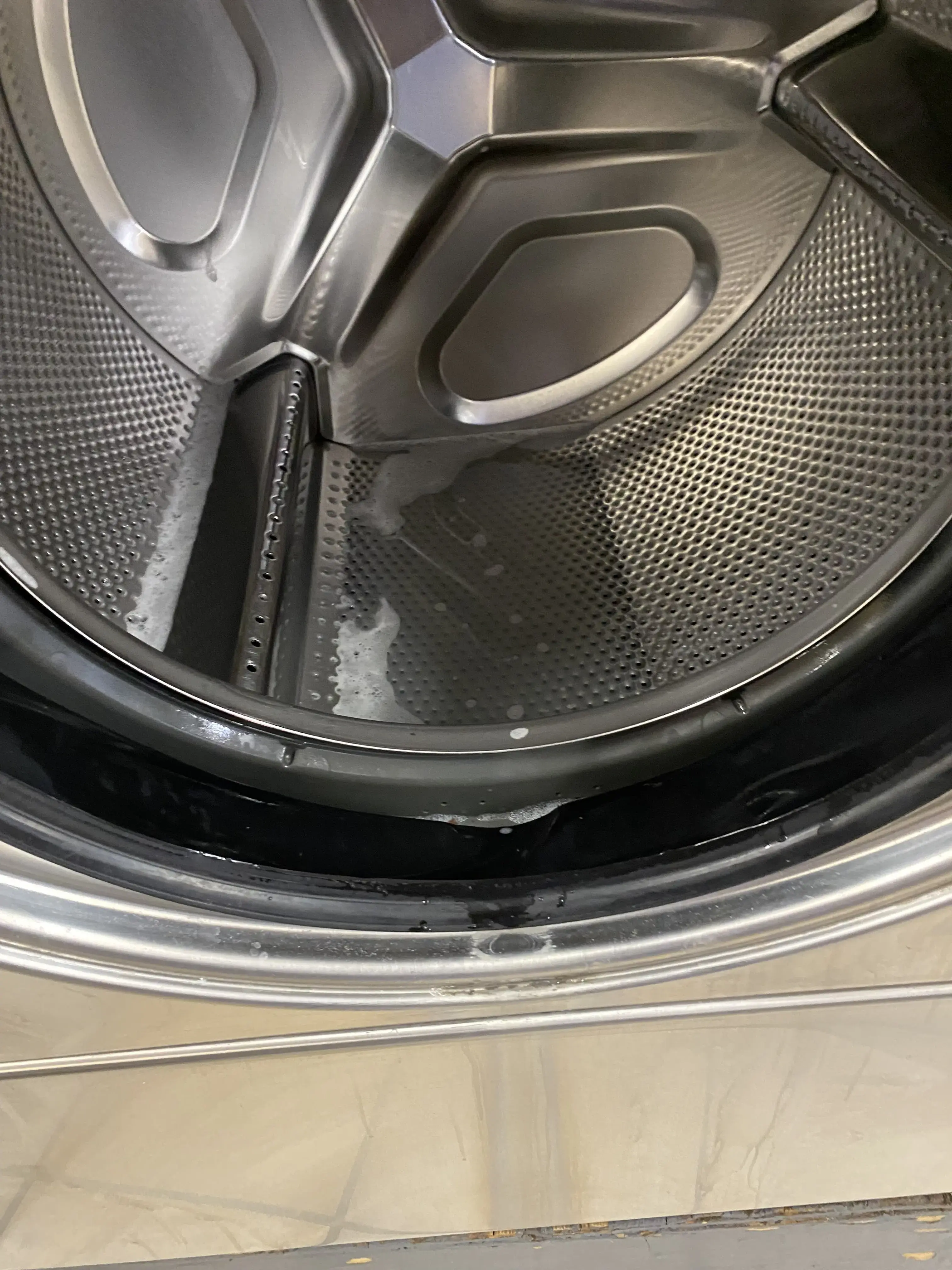Charles Street Laundromat thumbnail 3