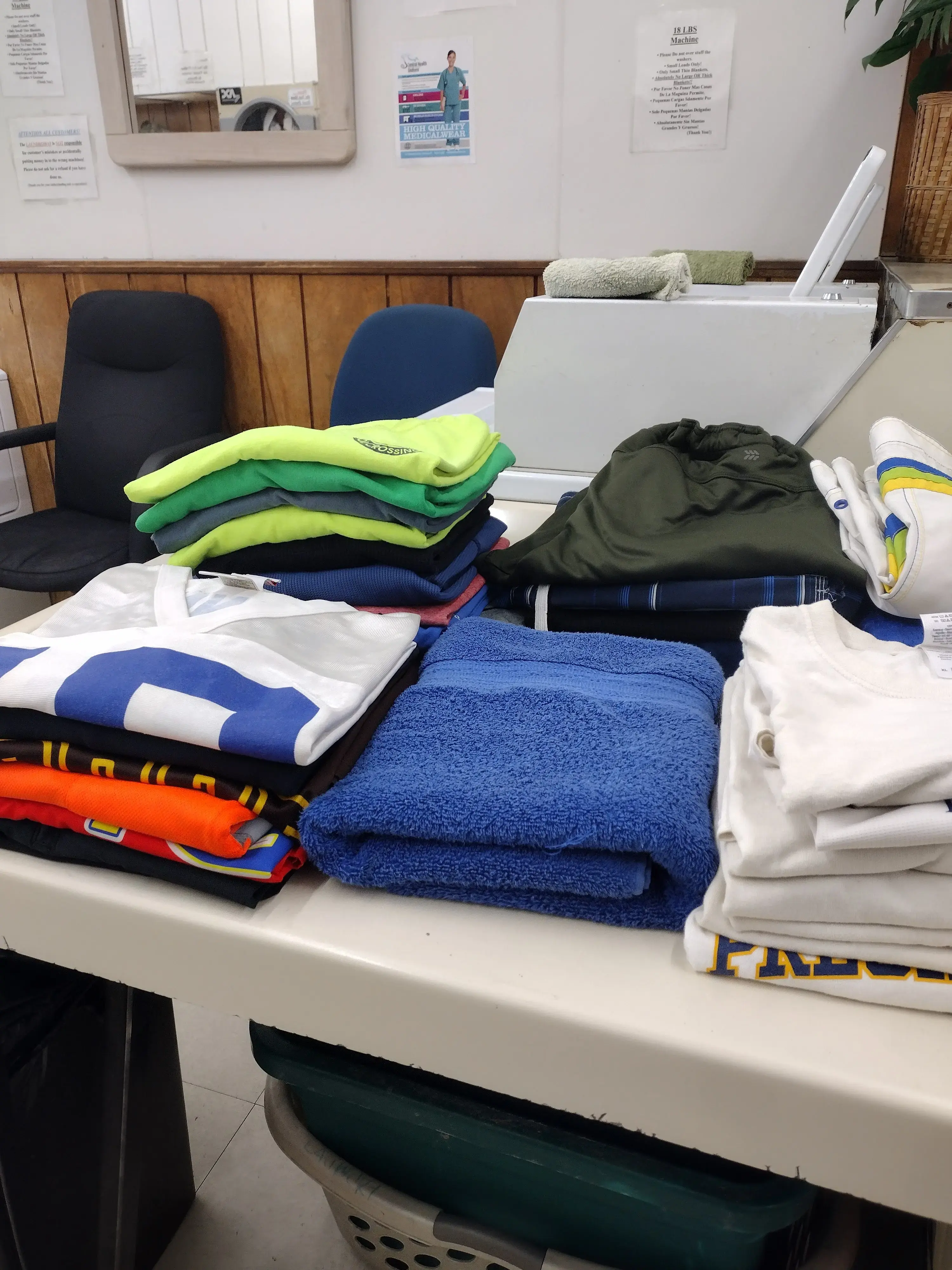 Charm01 Mobile Laundry Service LLC - Image 3
