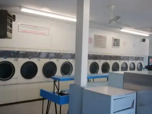 Chase City North Coin Laundry - Image 5