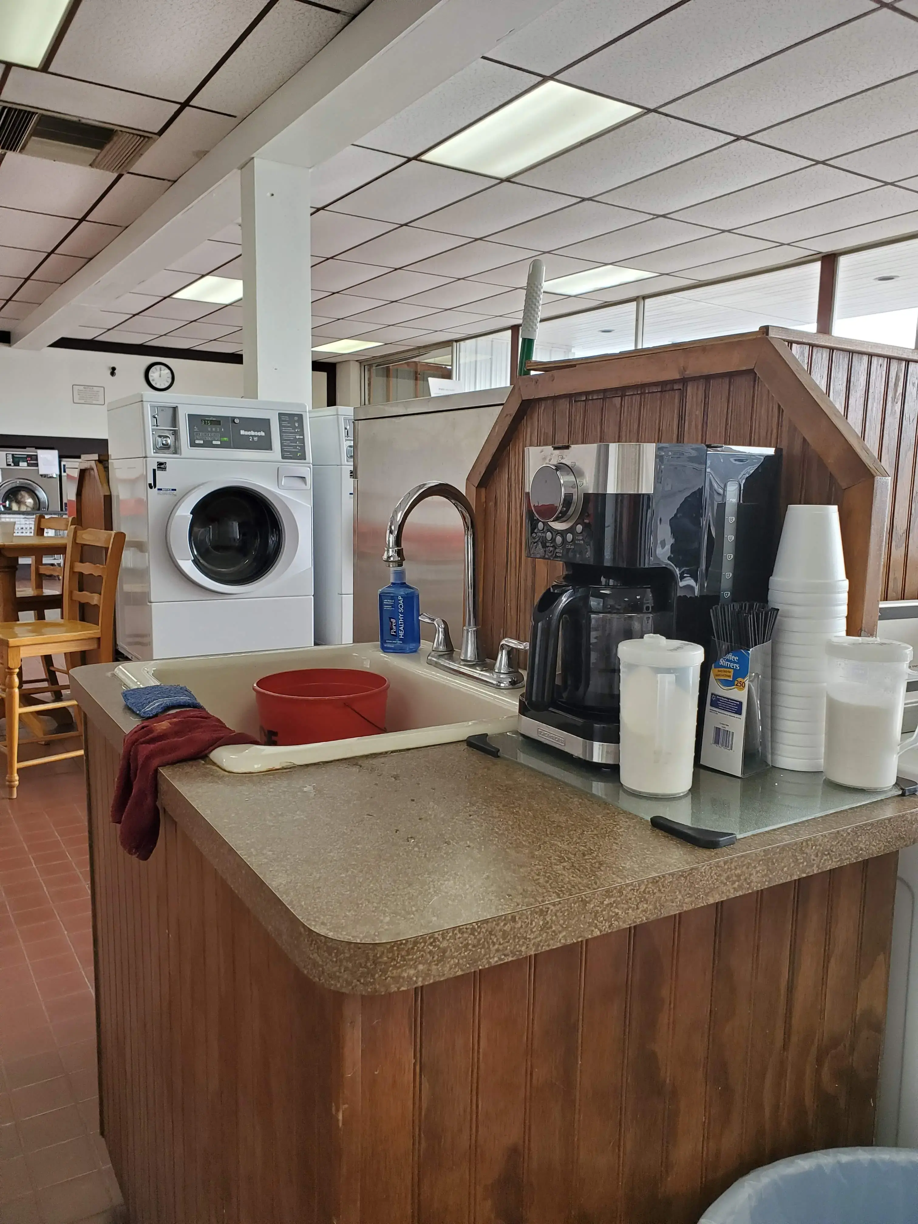 Cheboygan Laundromat-Dryclnrs - Image 2