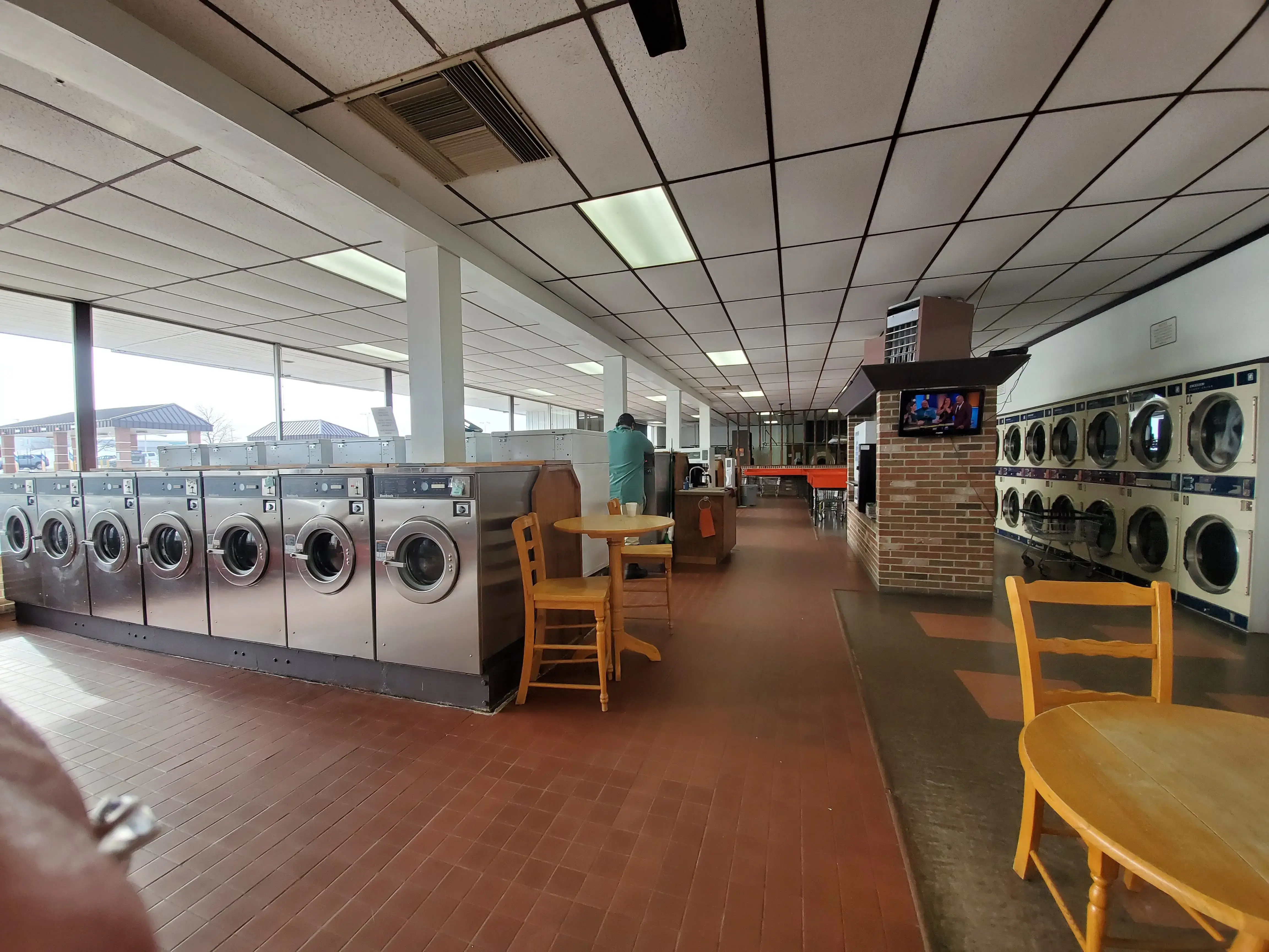 Cheboygan Laundromat-Dryclnrs - Image 1