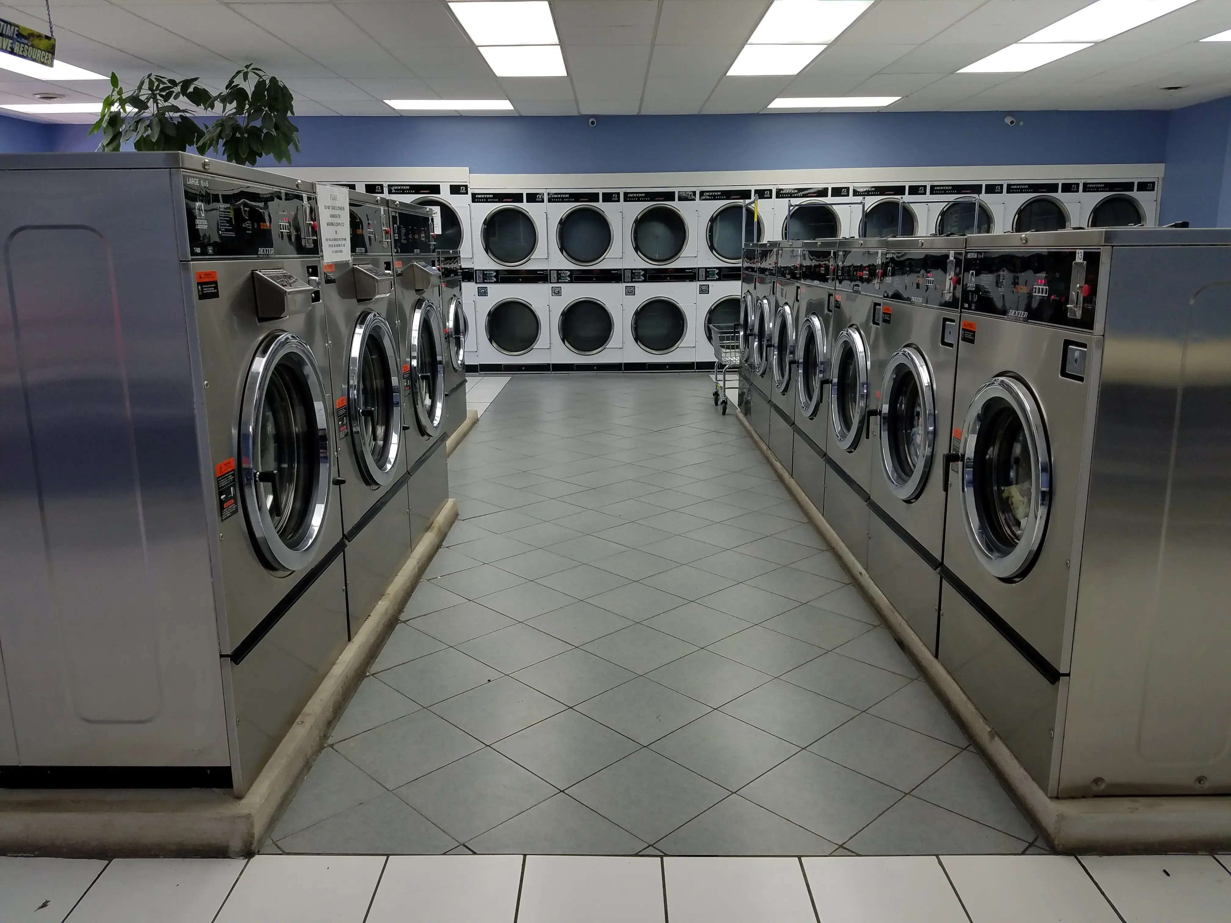Cheektowaga Laundromat thumbnail 9