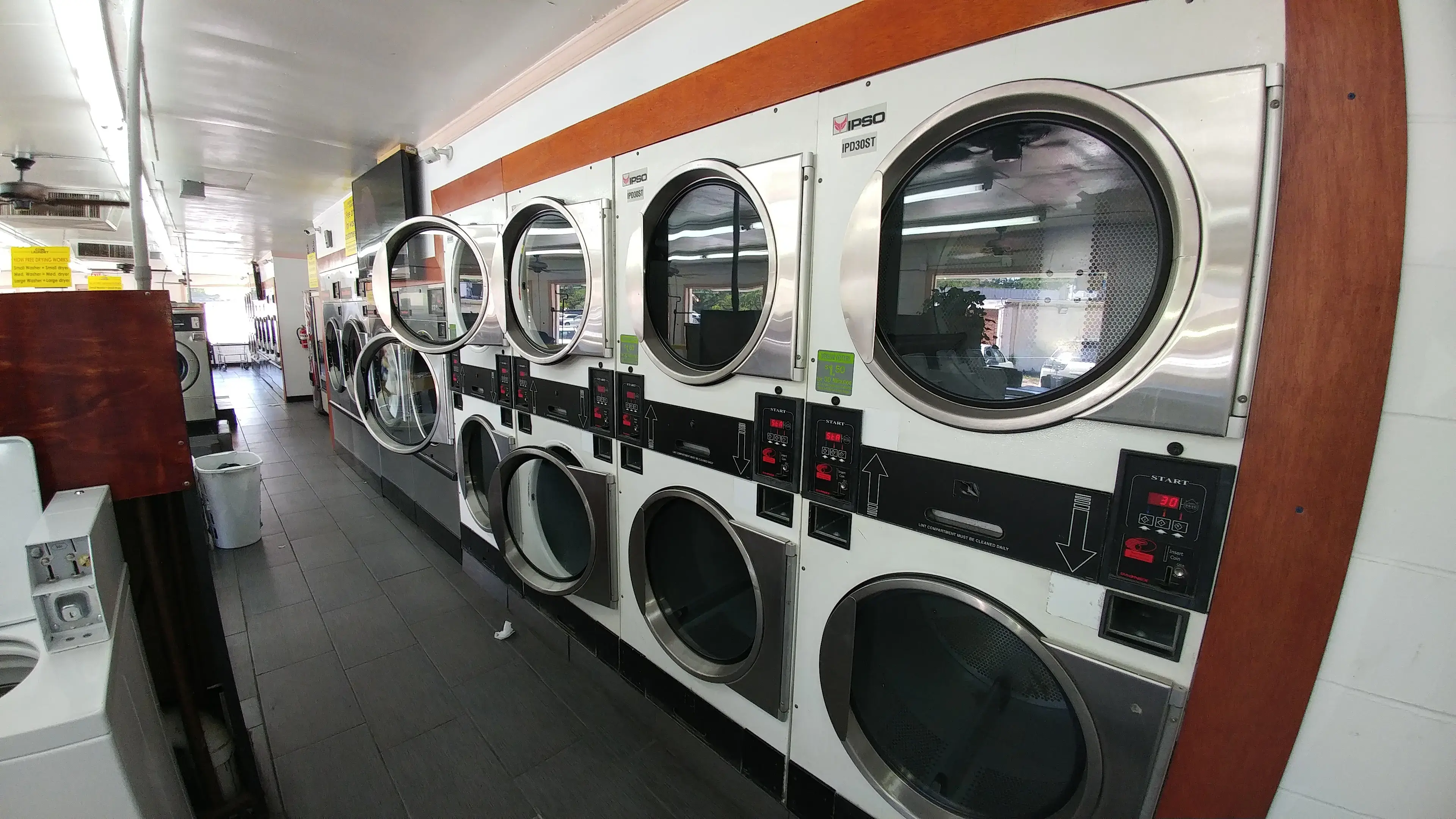 Cheetah Speed Laundry | 24 Hour Laundromat - Image 14