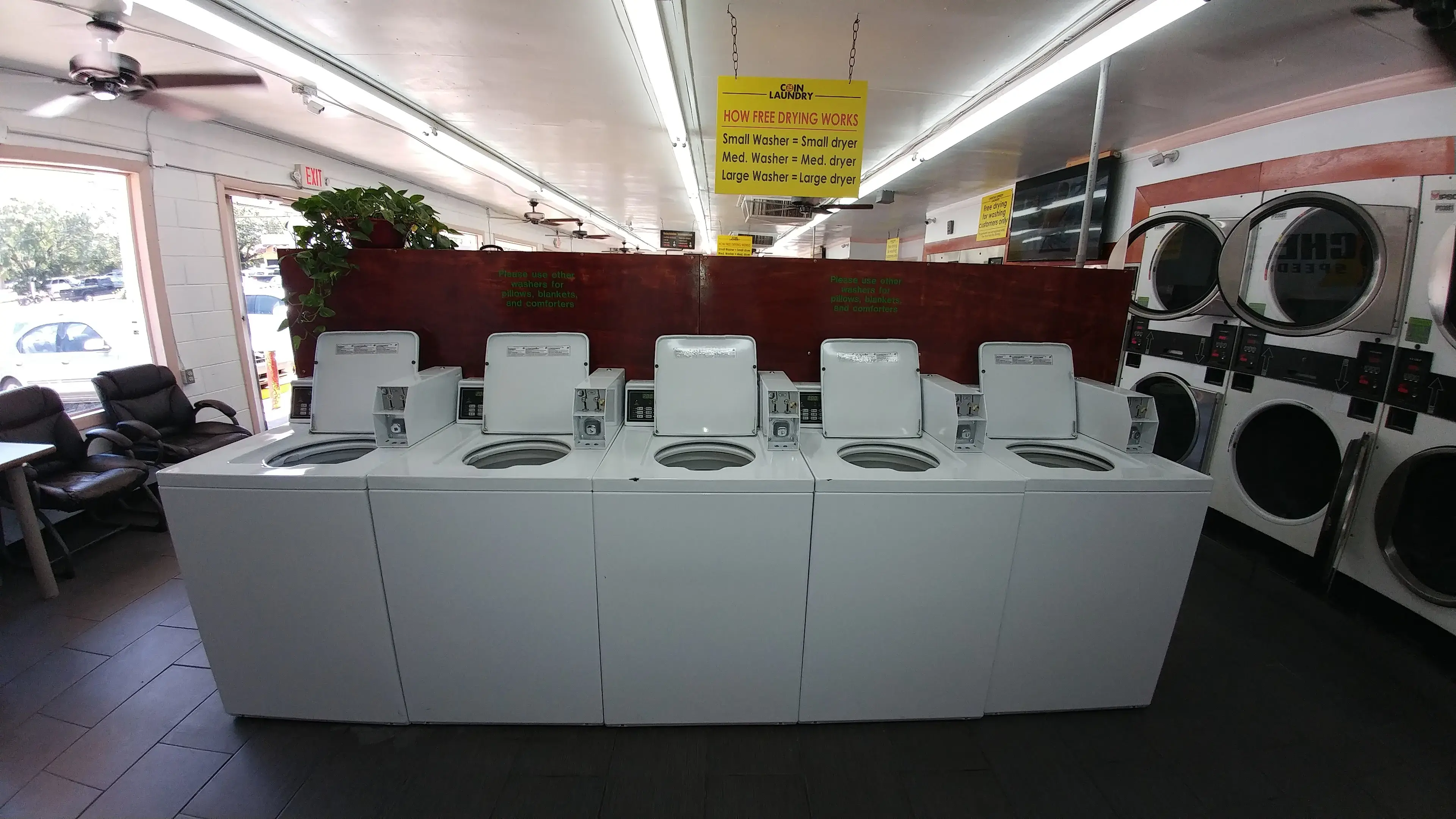 Cheetah Speed Laundry | 24 Hour Laundromat - Image 4