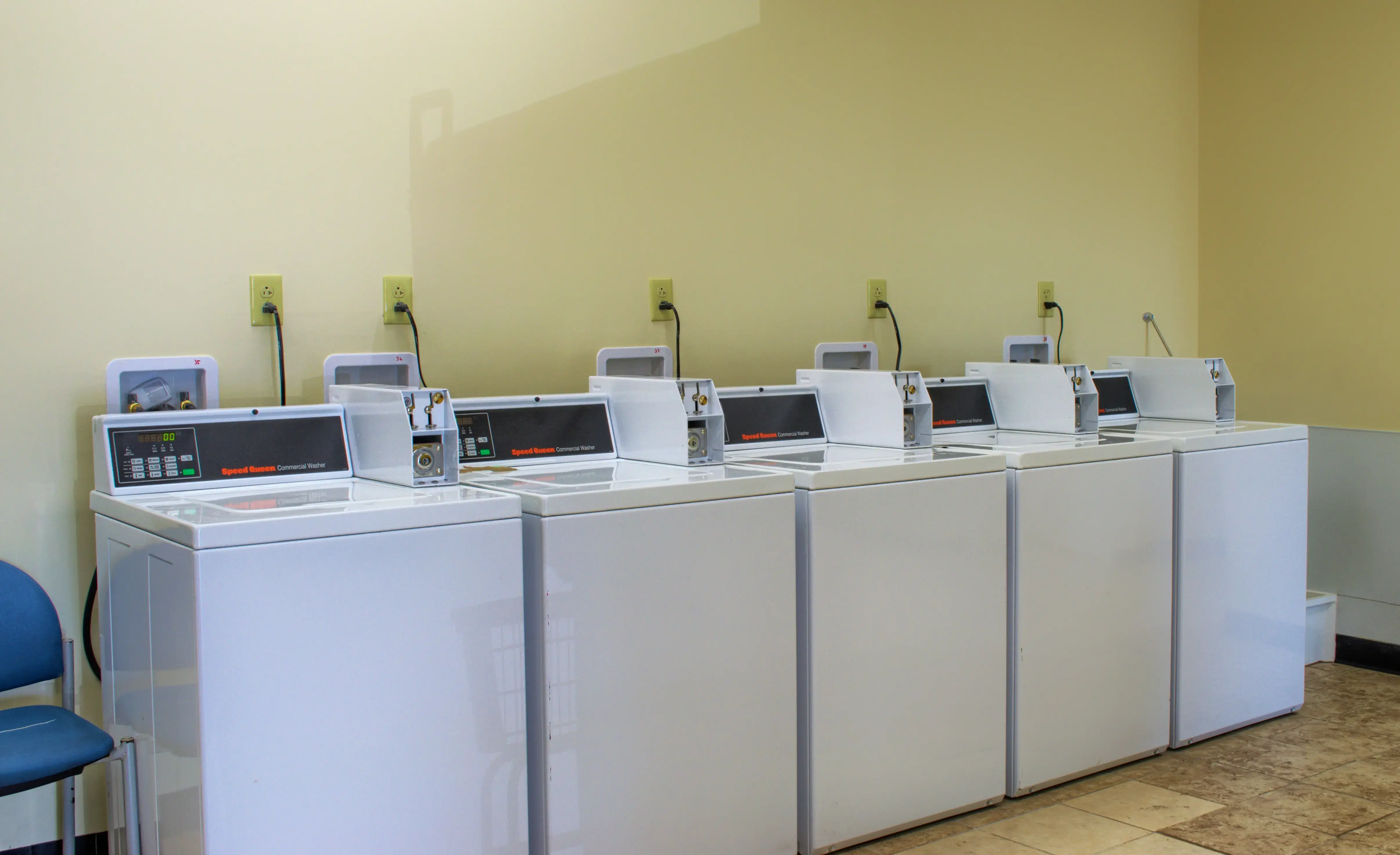 Cheetah Speed Laundry | 24 Hour Laundromat - Image 12