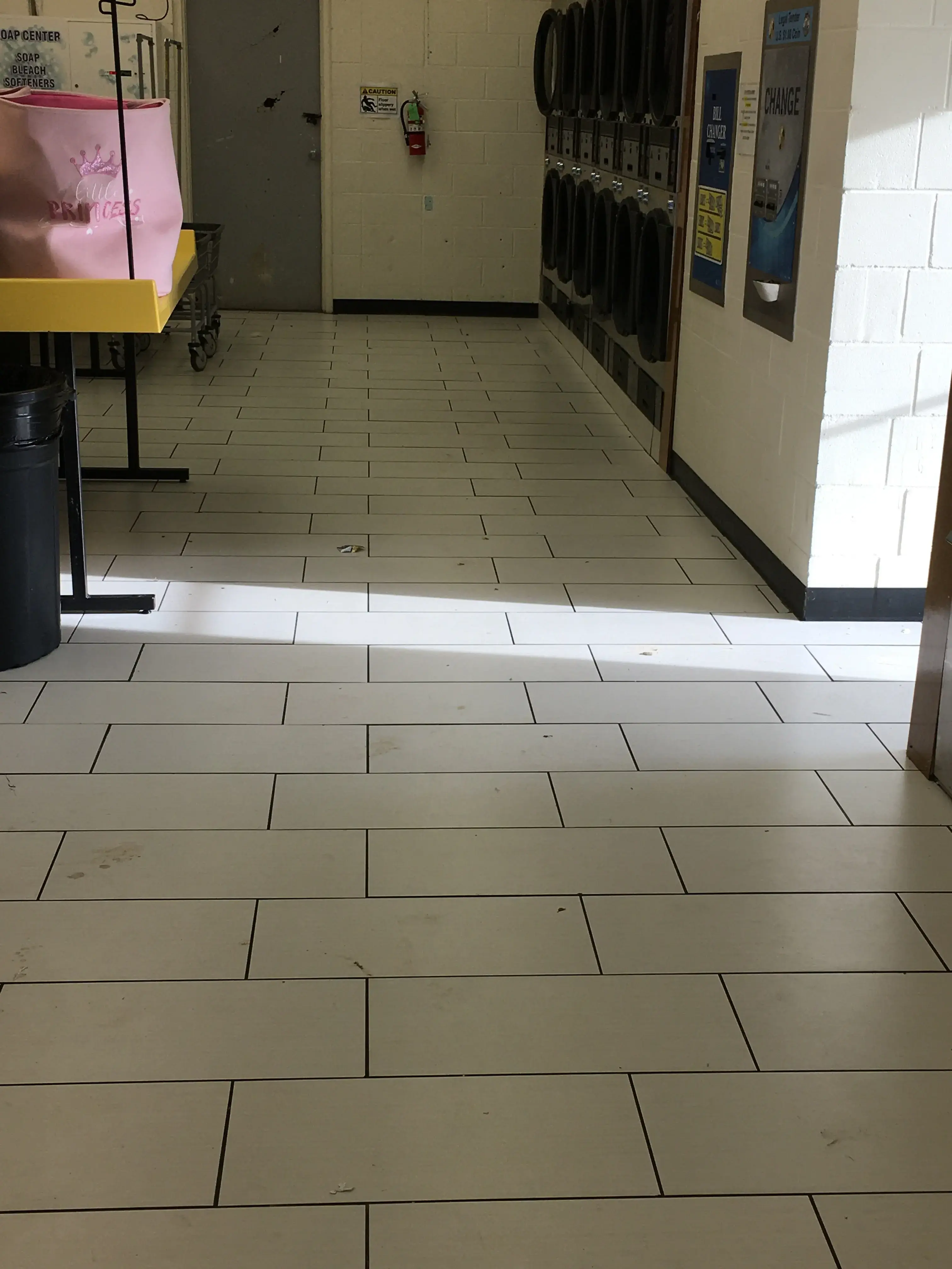Cheetah Speed Laundry | 24 Hour Laundromat - Image 20