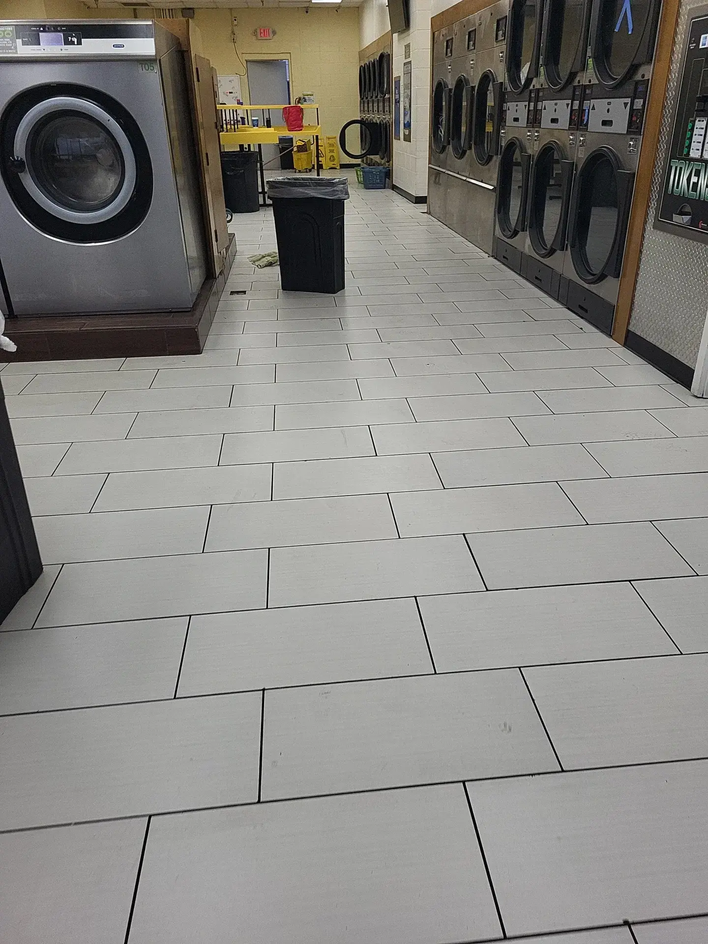 Cheetah Speed Laundry | 24 Hour Laundromat thumbnail 6
