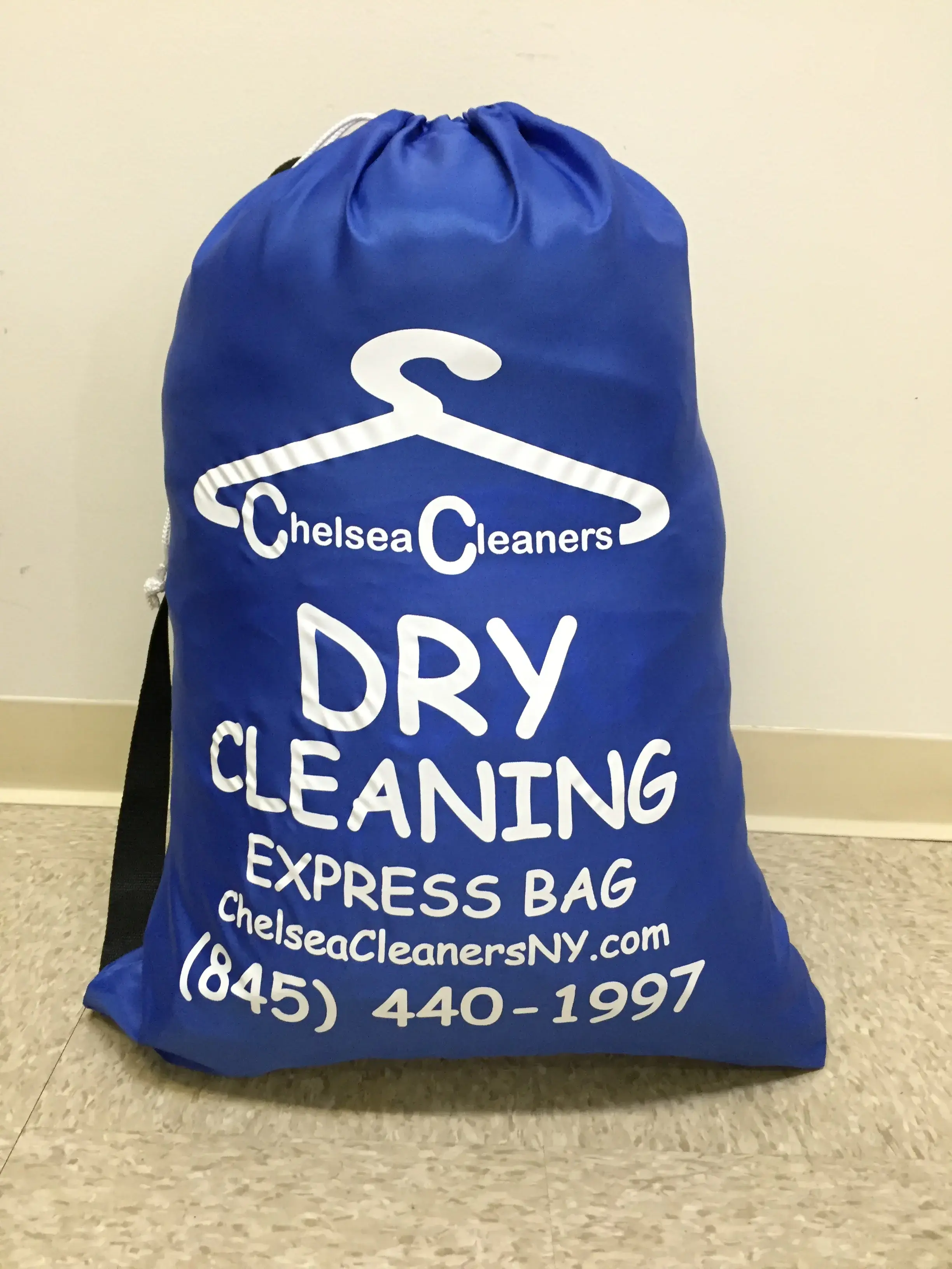 Chelsea Cleaners Wash & Fold thumbnail 8