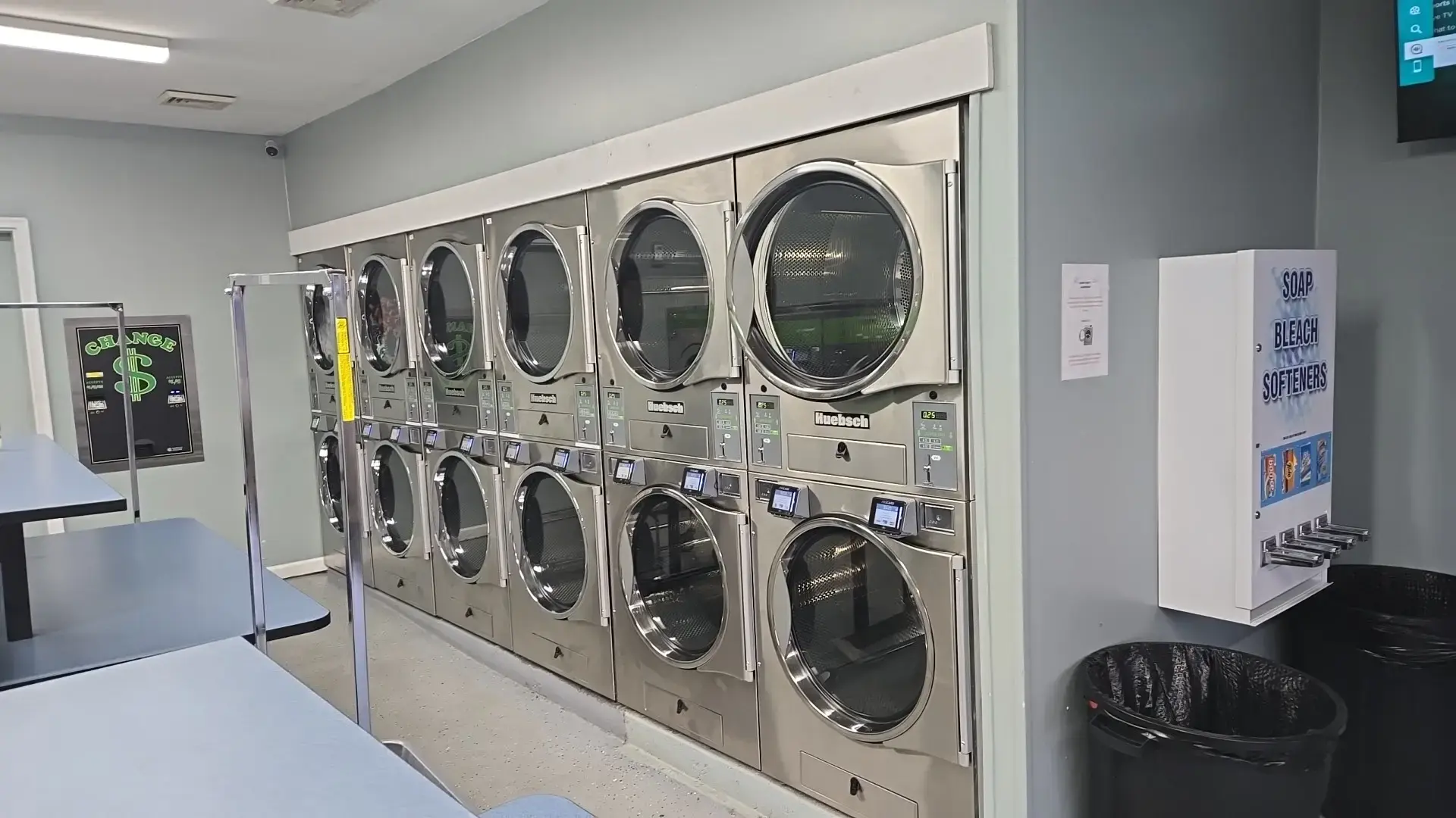 Cherry Street Laundromat location