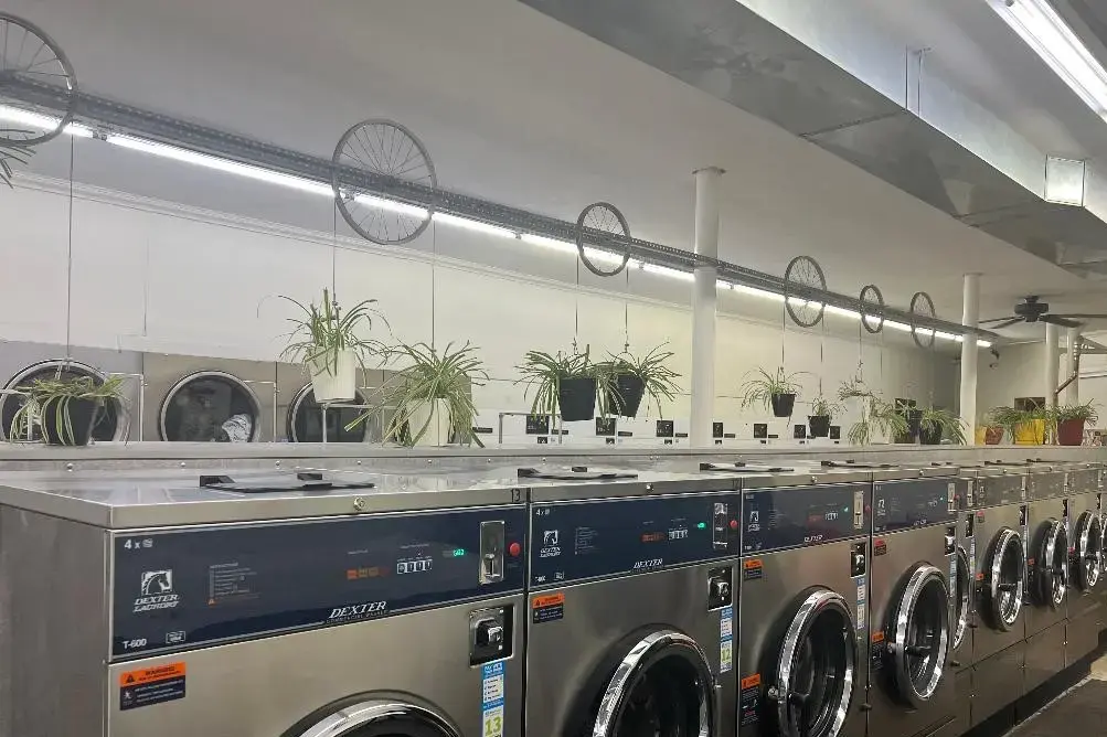 Cherry Valley Laundromat thumbnail 5