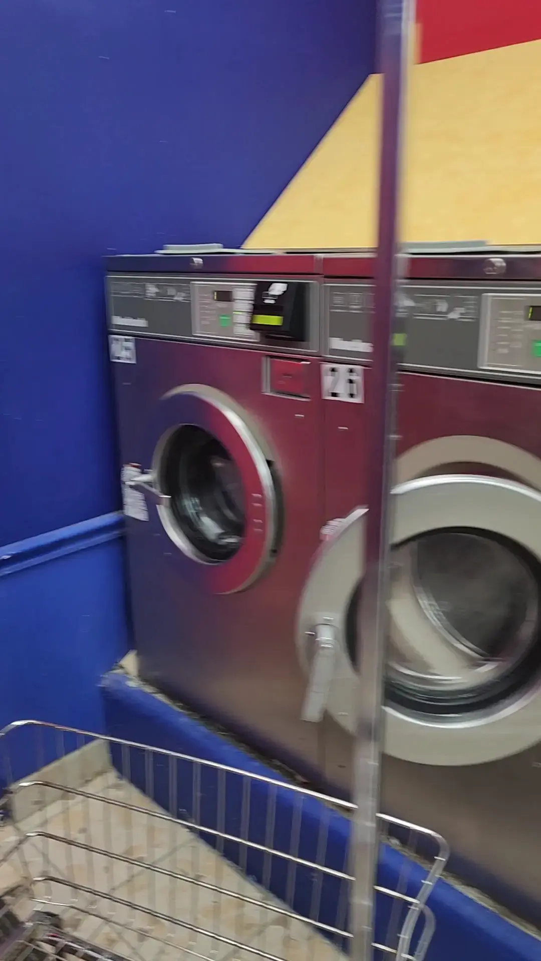 Chestnut Family Stop & Wash Laundromat thumbnail 5