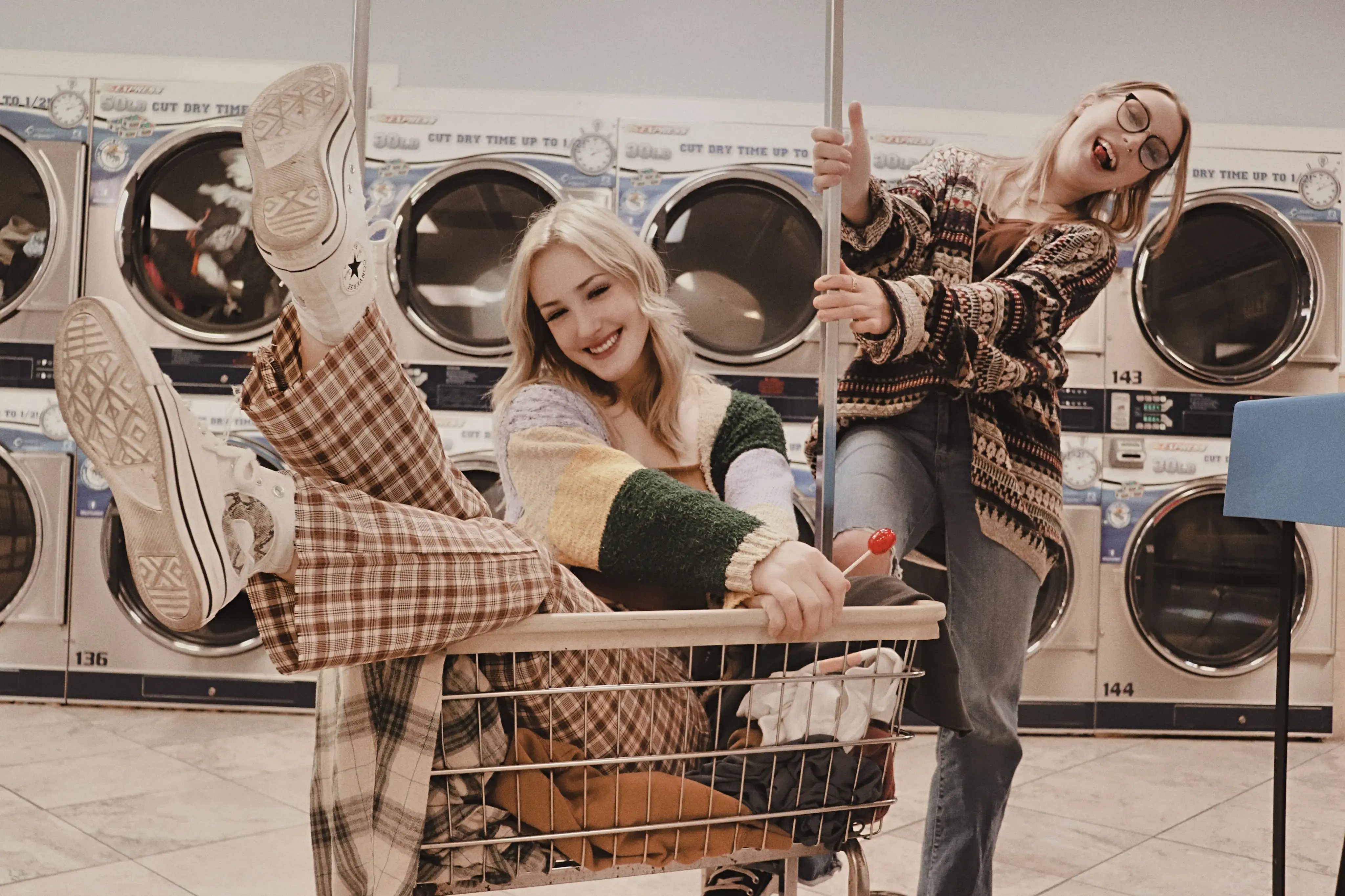Chevy Chase Laundry - Image 14