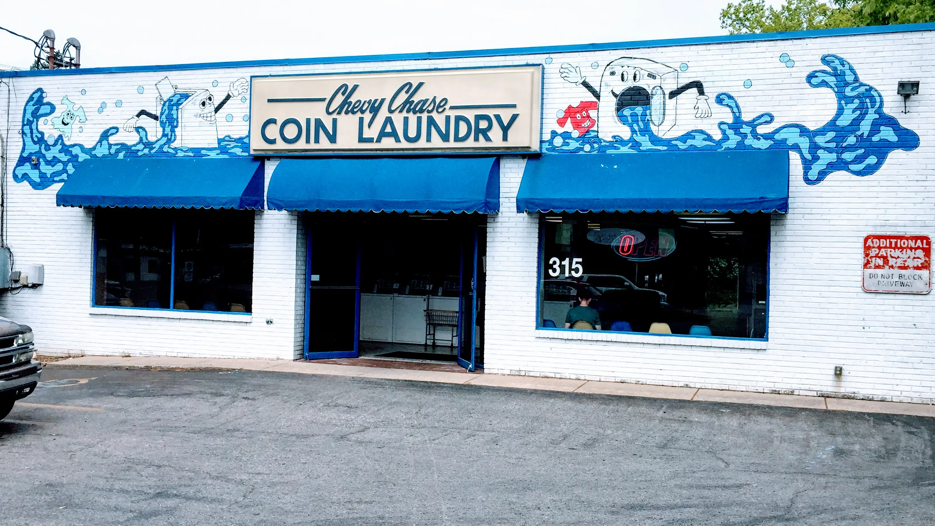 Chevy Chase Laundry thumbnail 3