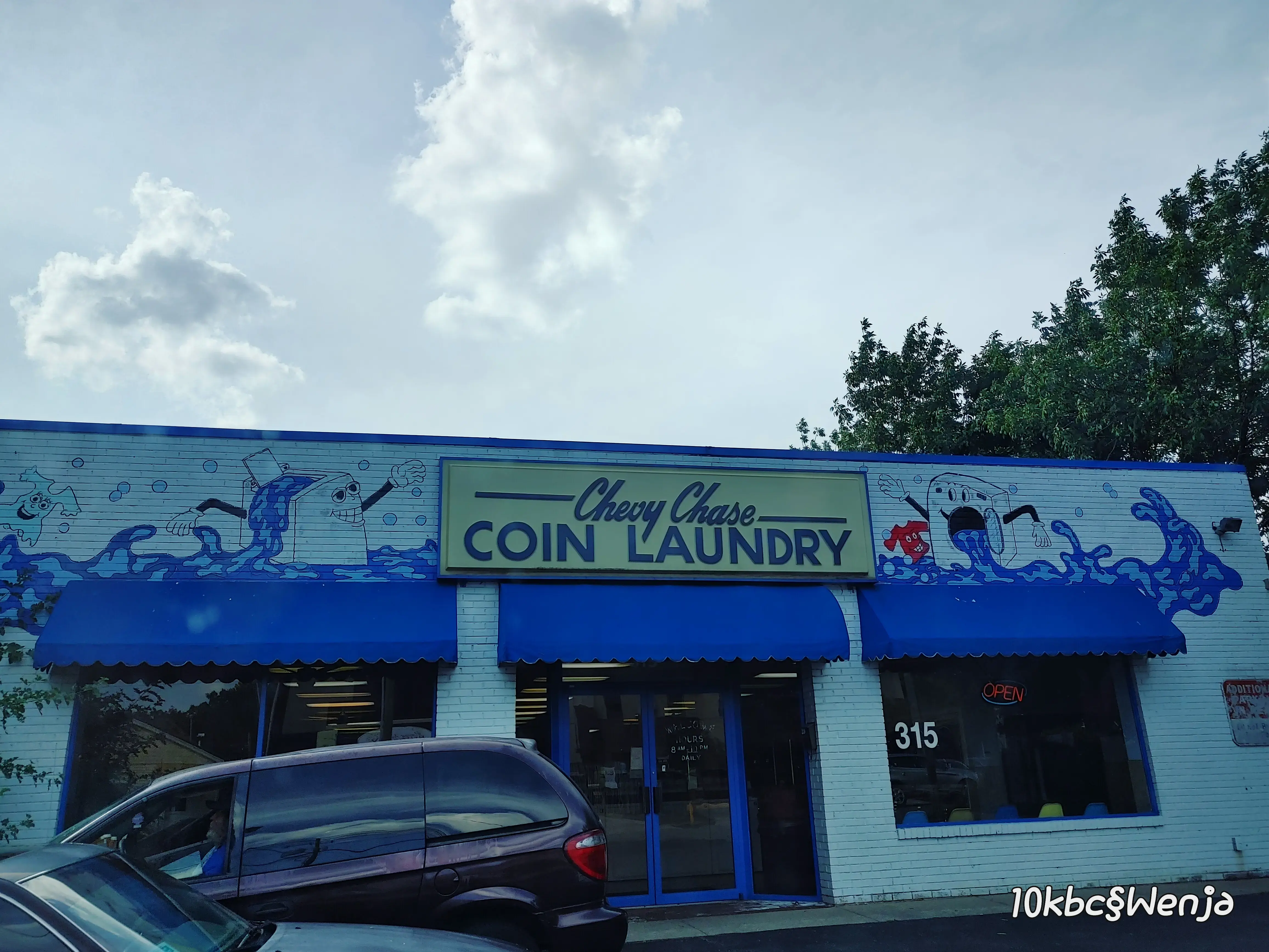 Chevy Chase Laundry thumbnail 19