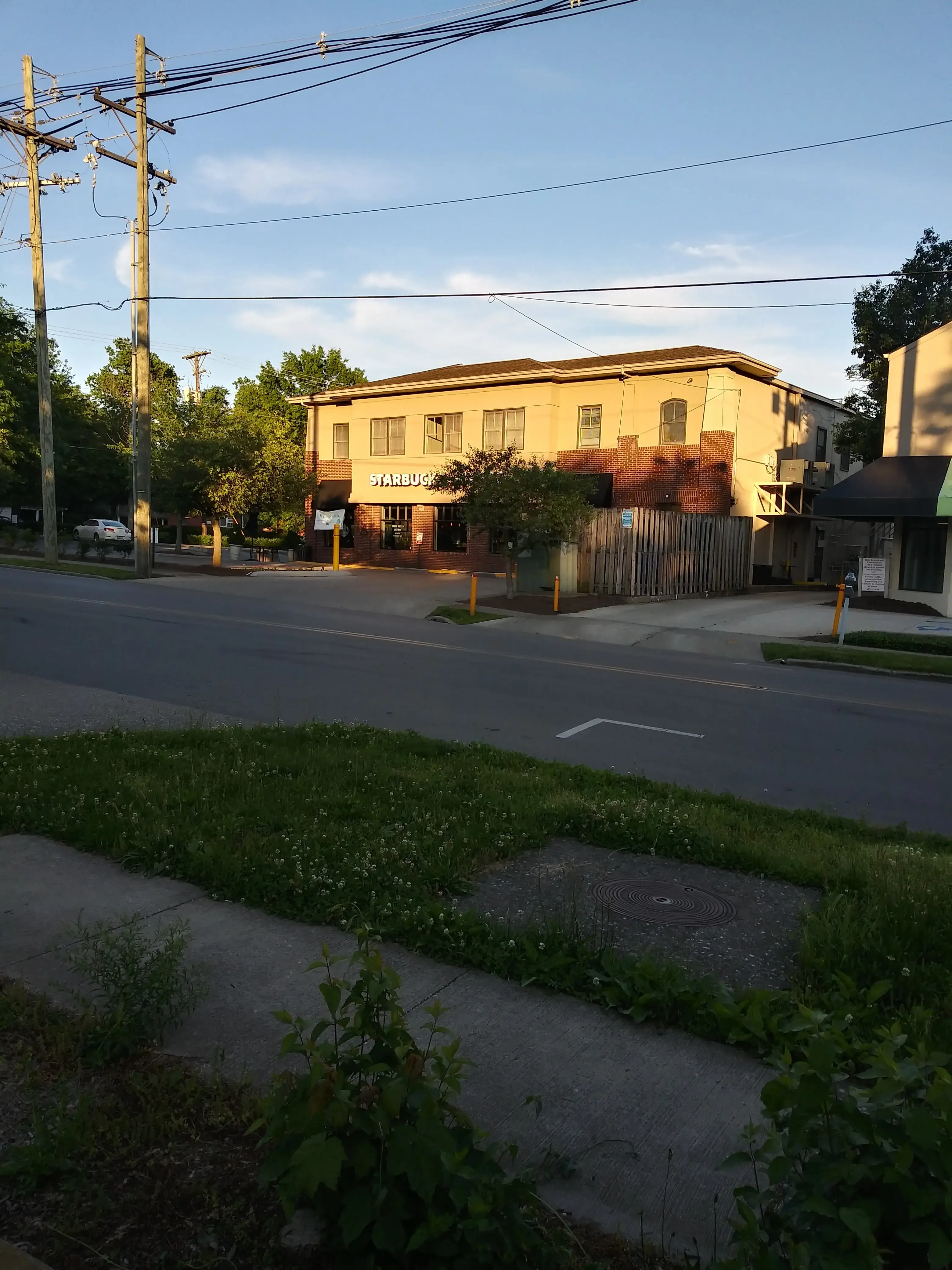 Chevy Chase Laundry - Image 17