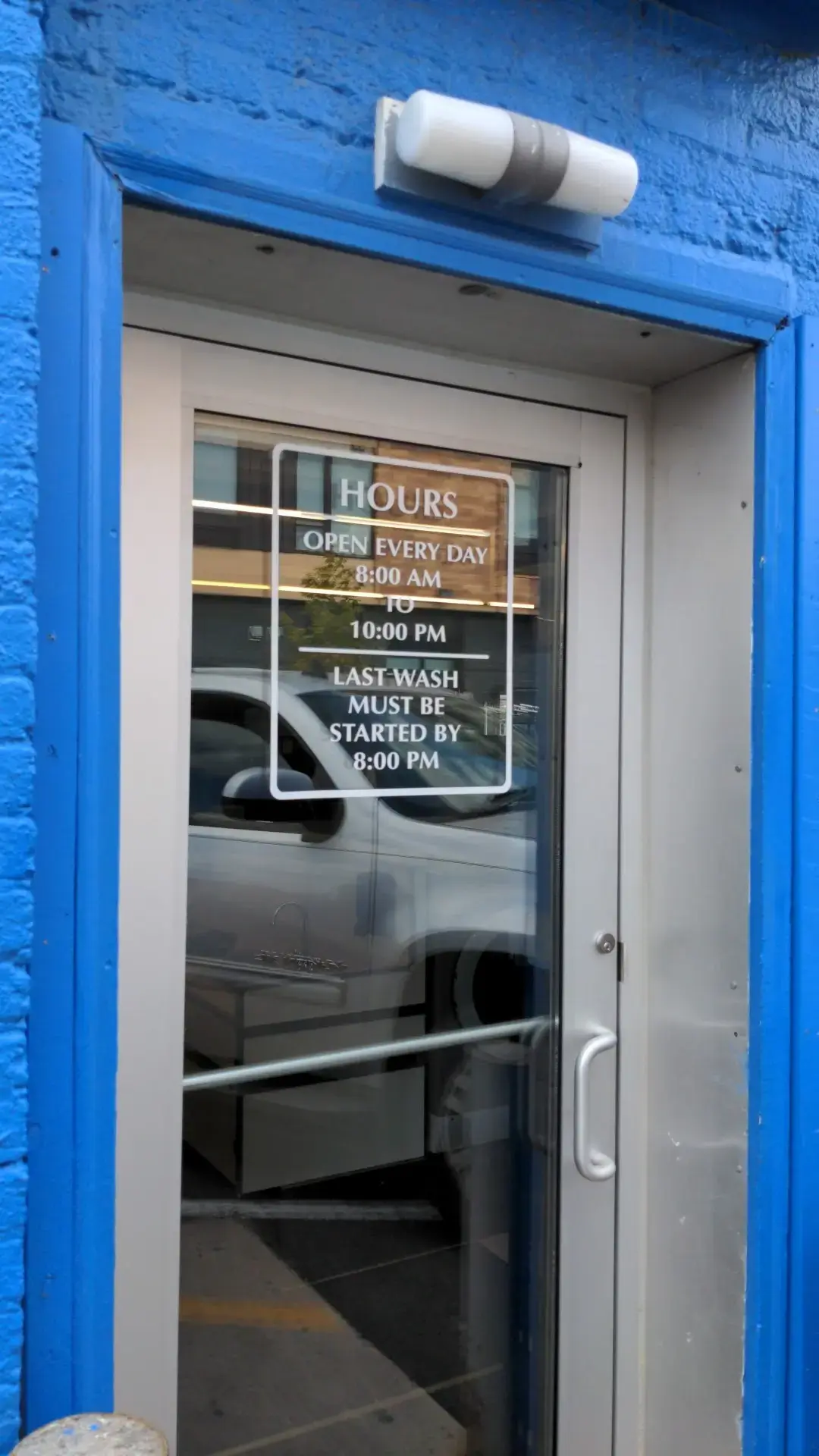 Chicago Lake Coin Laundry thumbnail 18