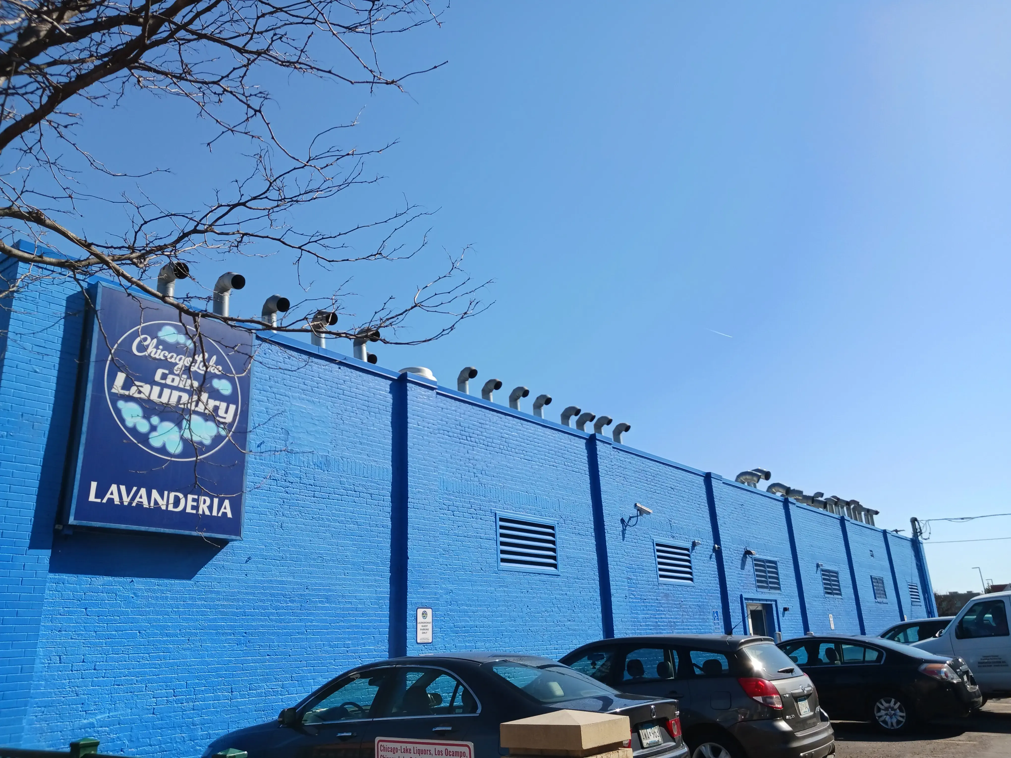 Chicago Lake Coin Laundry thumbnail 16