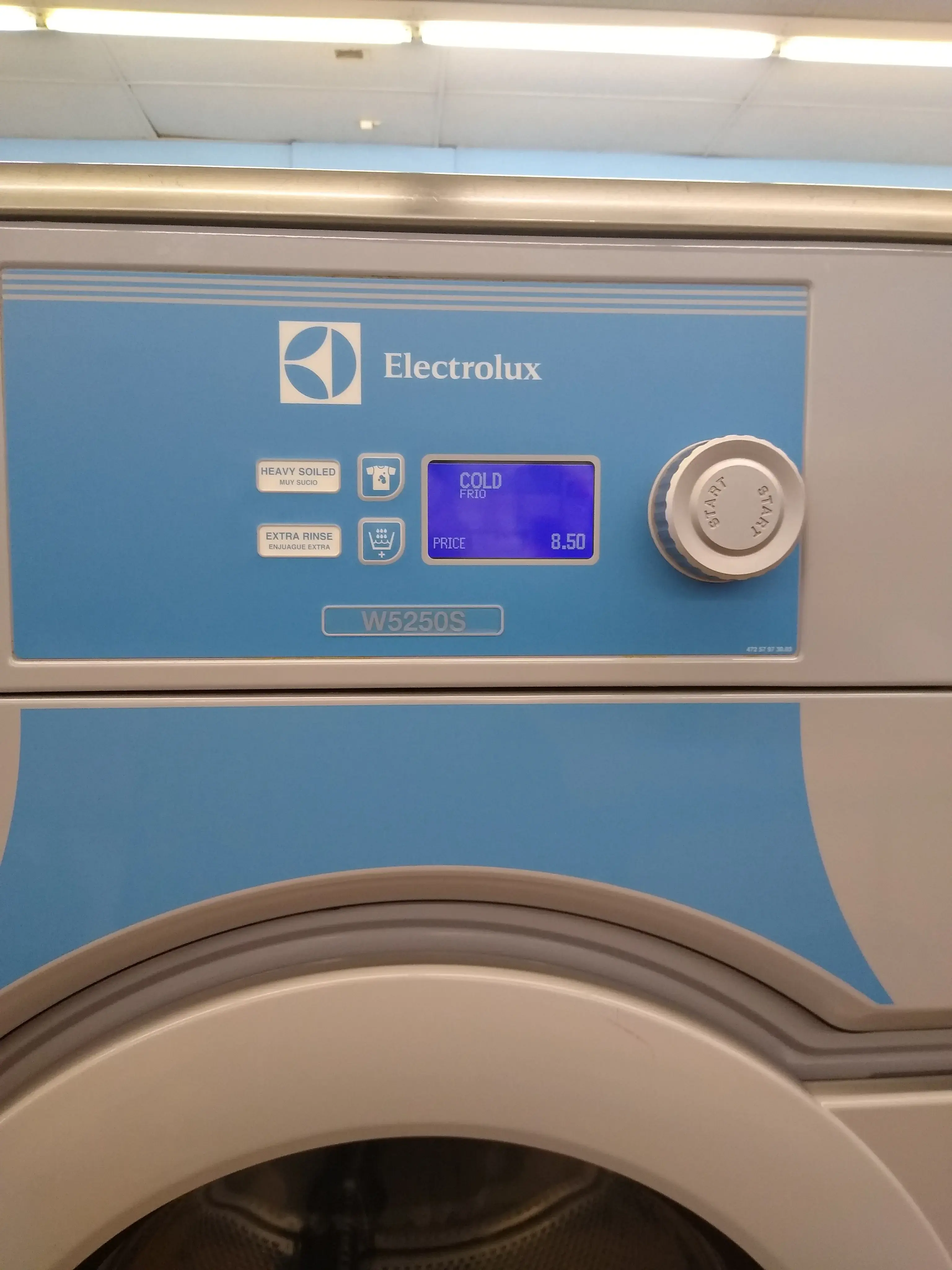 Chicago Lake Coin Laundry thumbnail 2