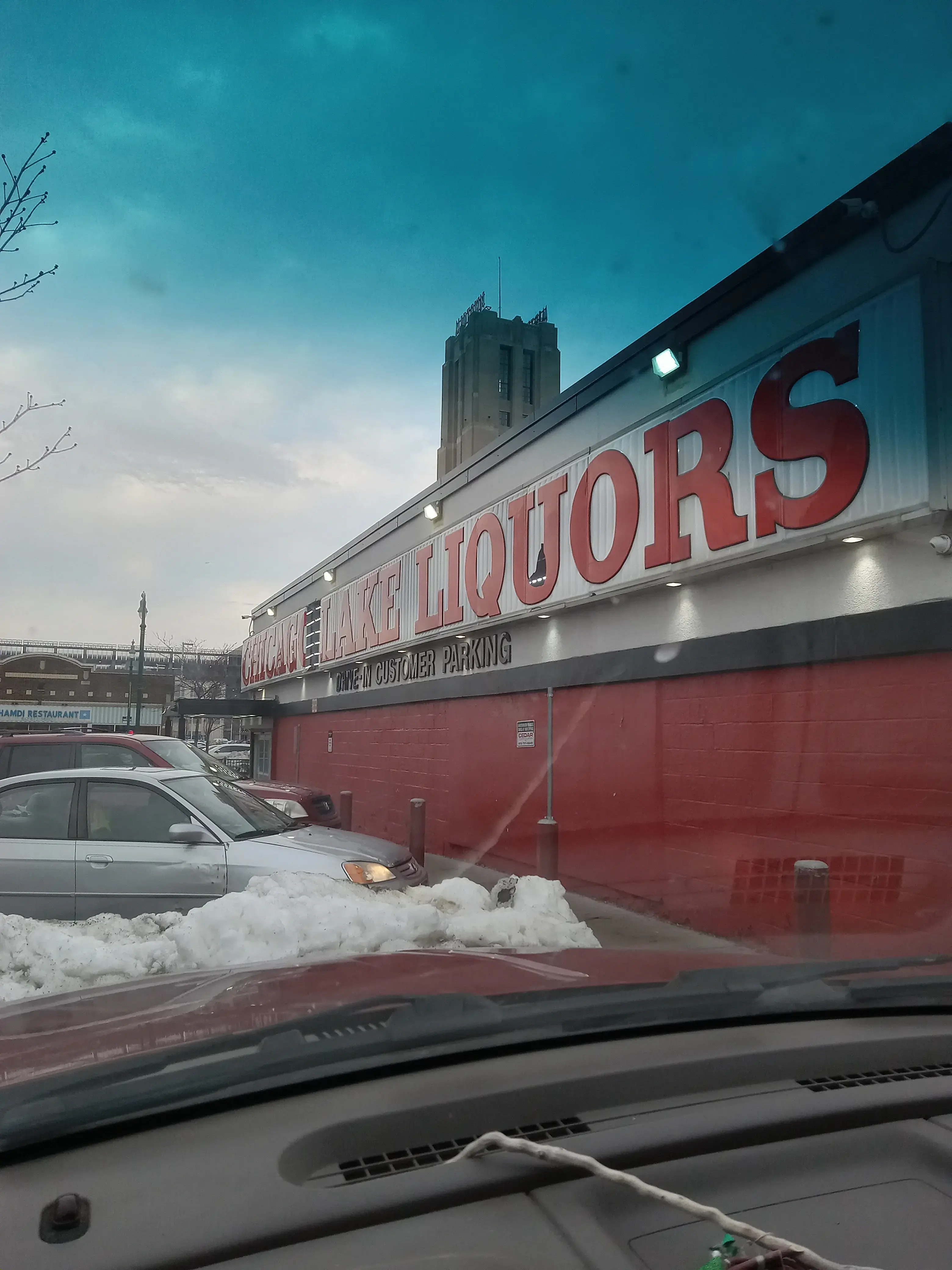 Chicago Lake Coin Laundry thumbnail 17