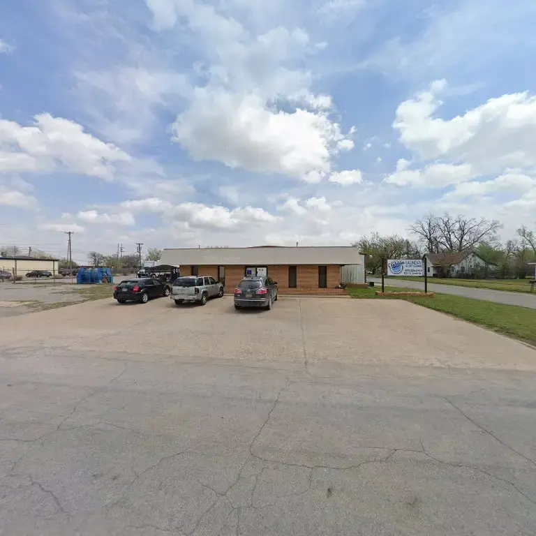 Chickasha Laundry & Cleaners - Image 1