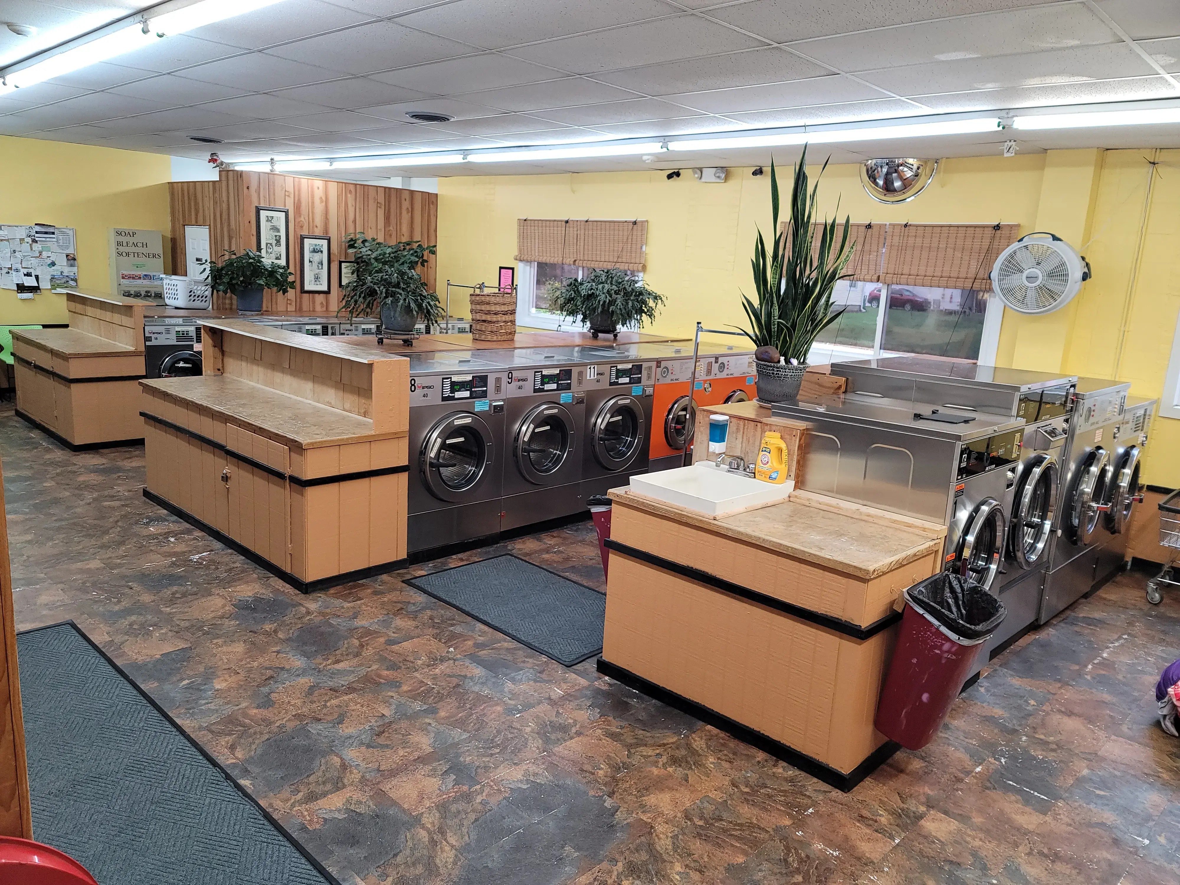 Chloe's Laundromat location