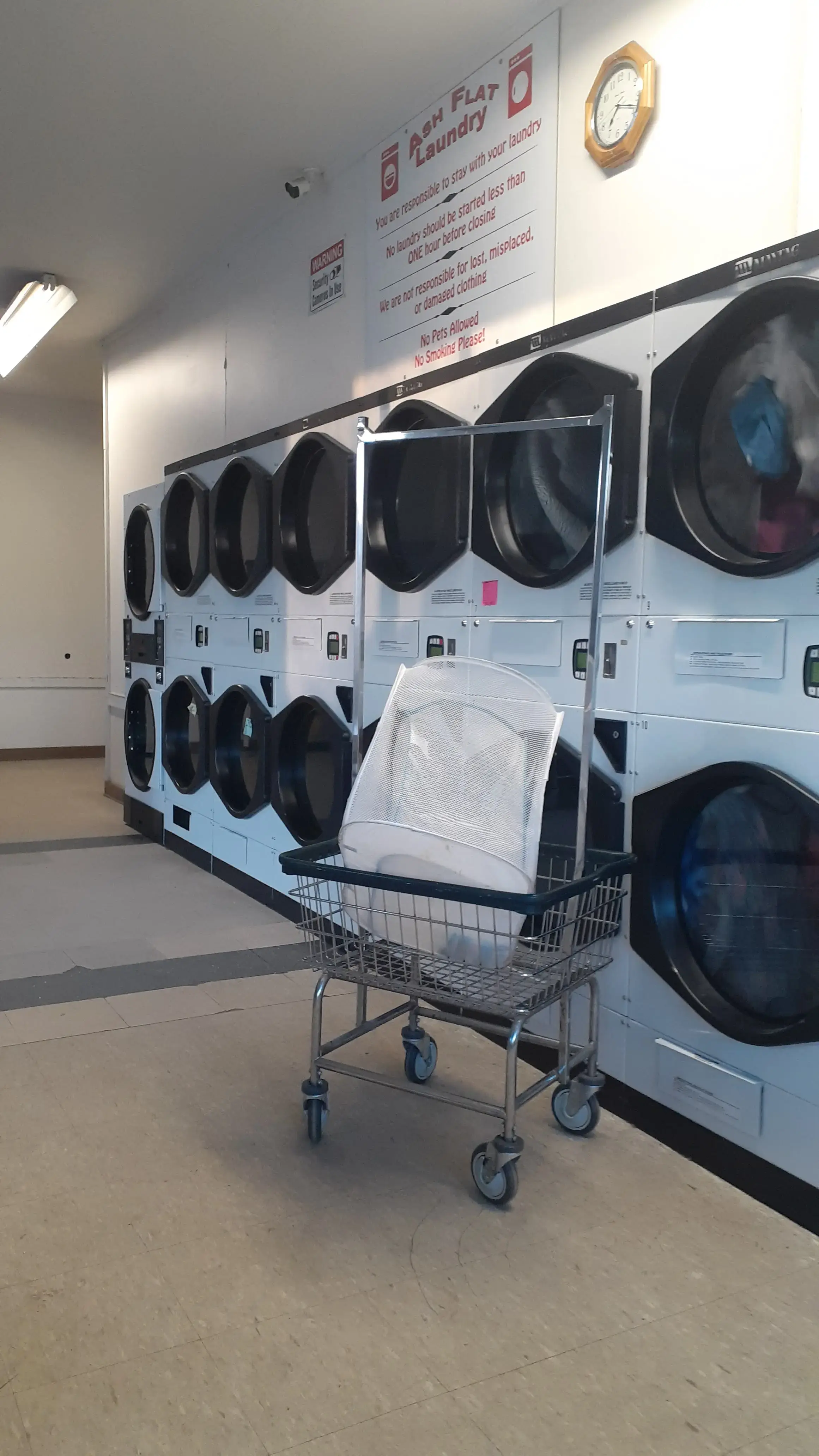 Chris' Laundry Service - Image 6