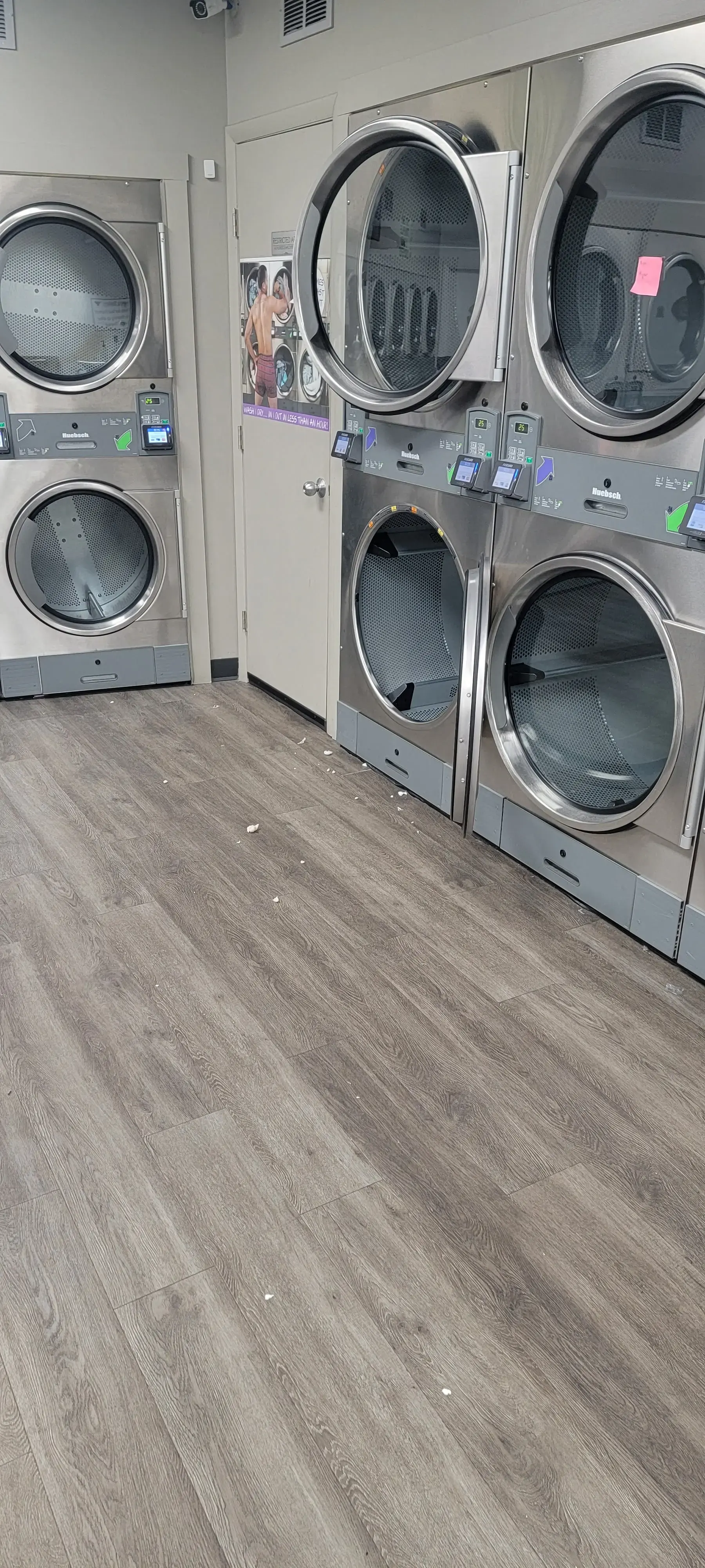 Chrisclean Laundry thumbnail 13